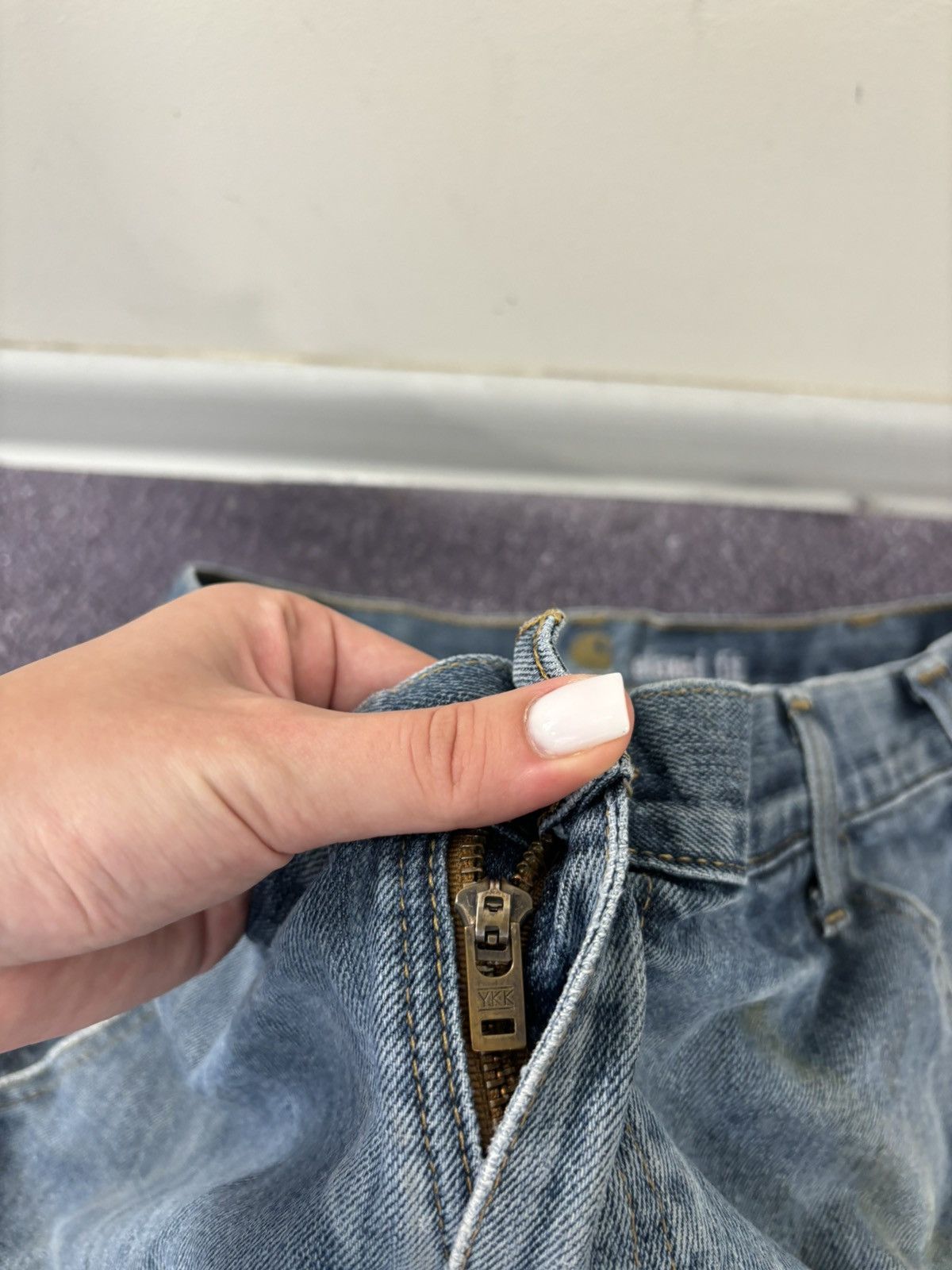 Carhartt Vintage Carhartt Y2K Relaxed Fit Faded Workwear Denim Jeans Size US 36 / EU 52 - 15 Thumbnail