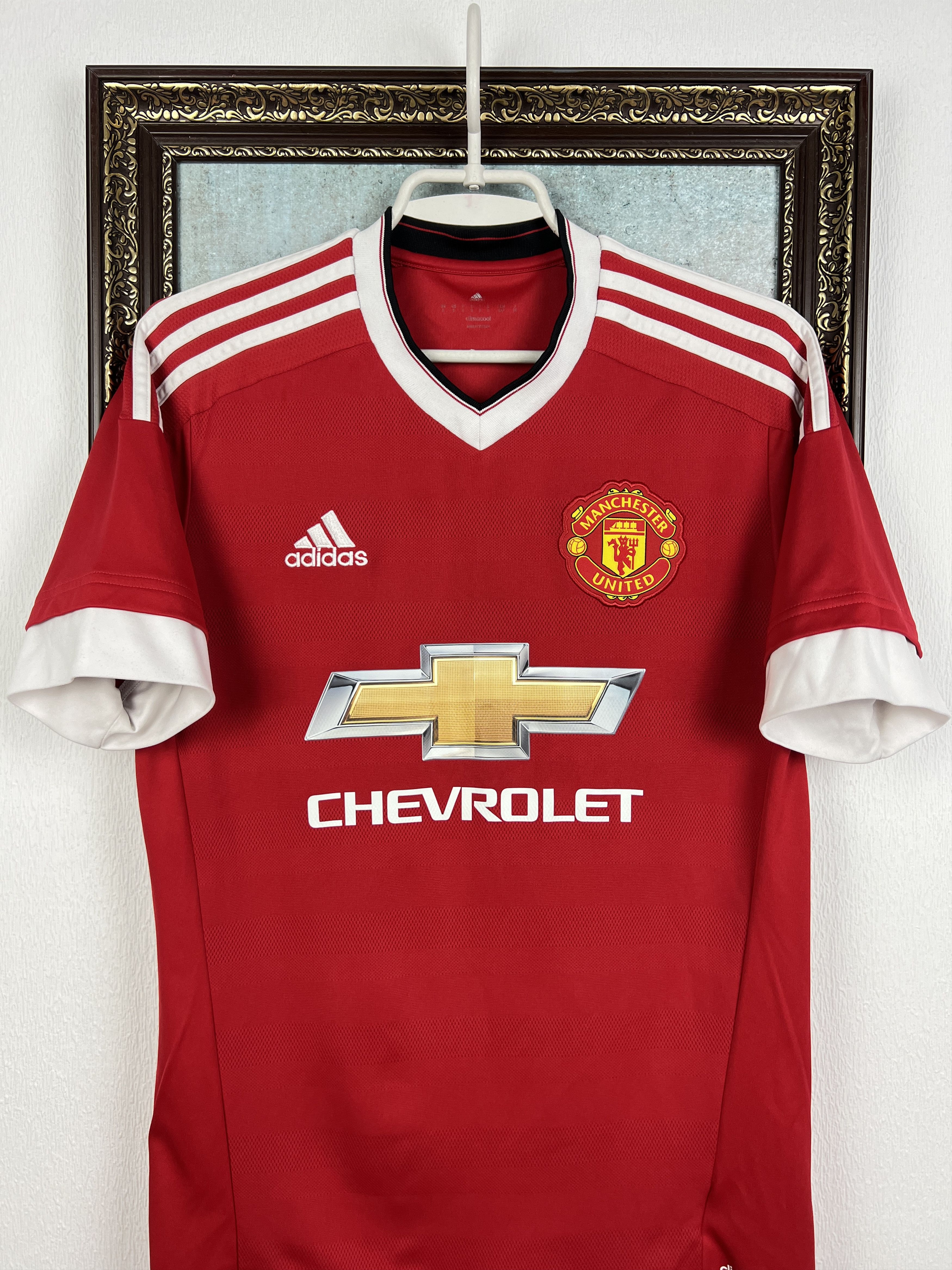 Adidas Manchester United Home football shirt Soccer Jersey Trikot Size US S / EU 44-46 / 1 - 2 Thumbnail