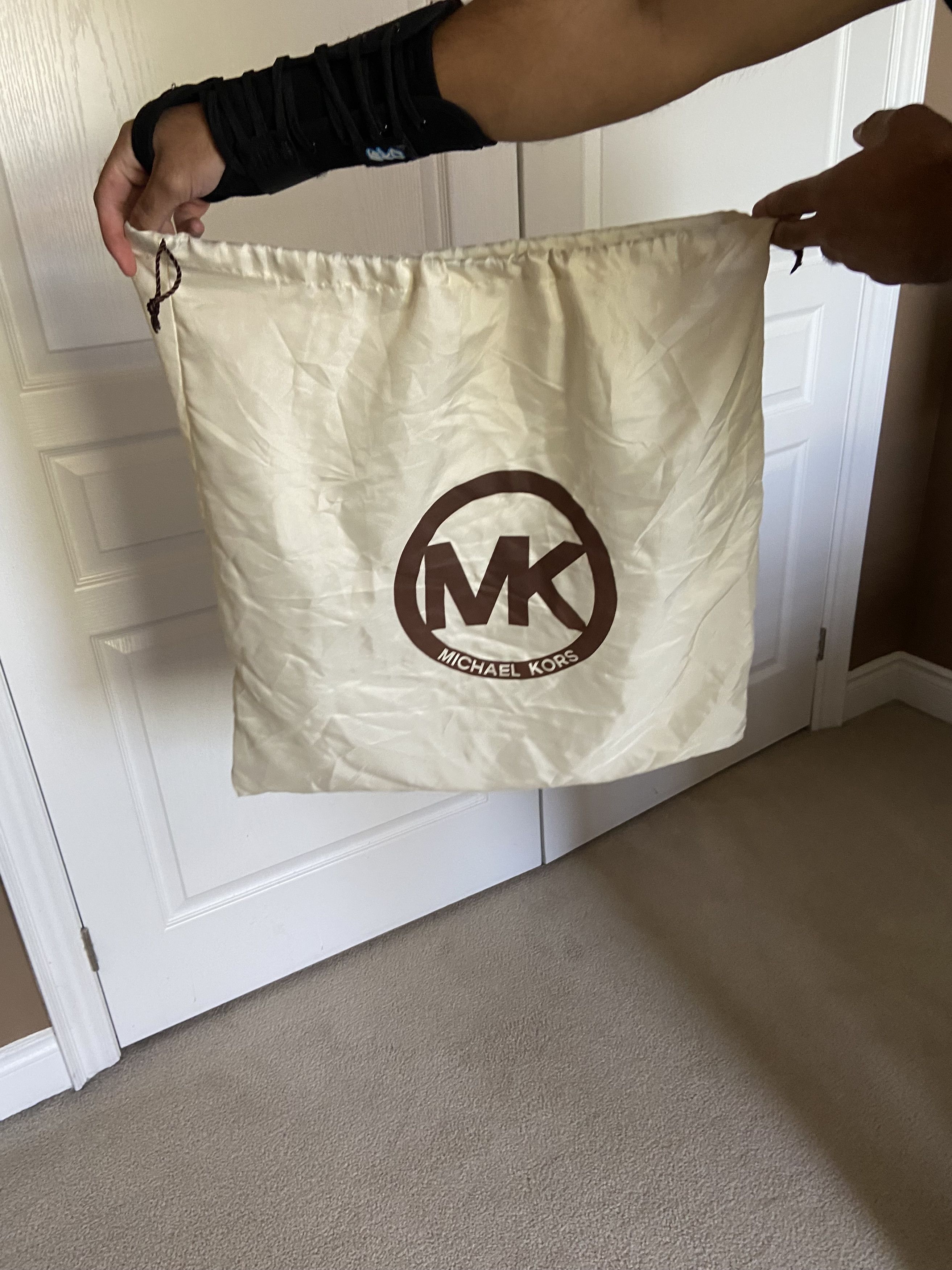 Other Michael Kors Zebra print Hamilton purse Size ONE SIZE - 9 Thumbnail