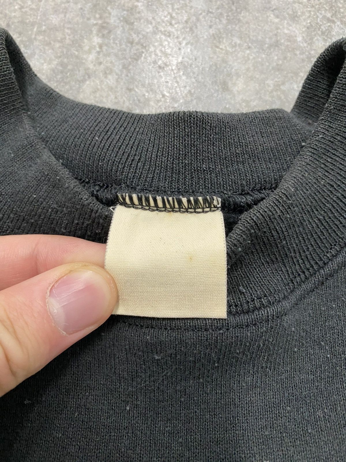 Vintage Vintage 1984 Vietnam war sweatshirt Size US L / EU 52-54 / 3 - 3 Thumbnail