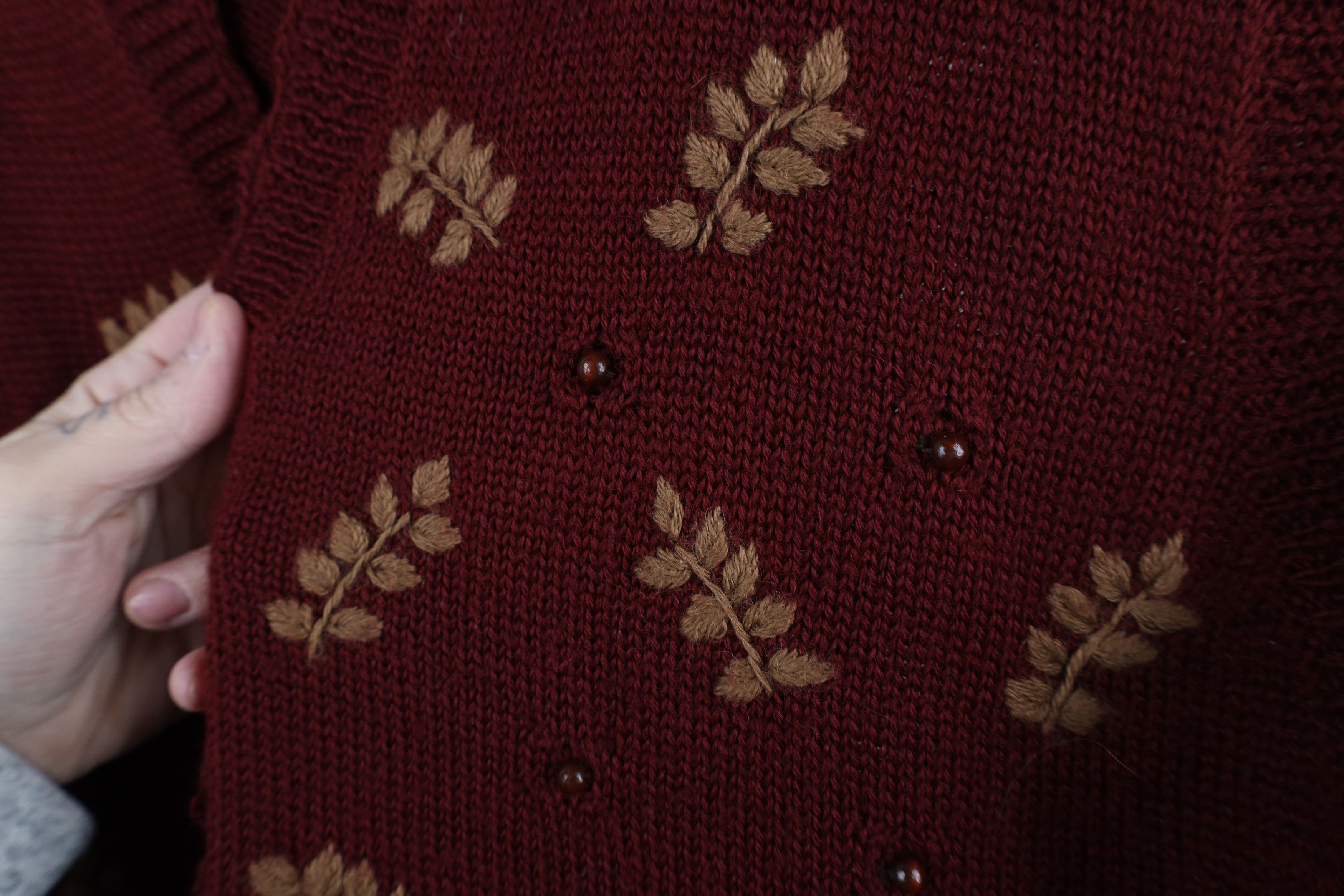 Vintage Vintage 90s Streetwear Embroidered Paisley Leaf Sweater Vest Size L / US 10 / IT 46 - 5 Thumbnail