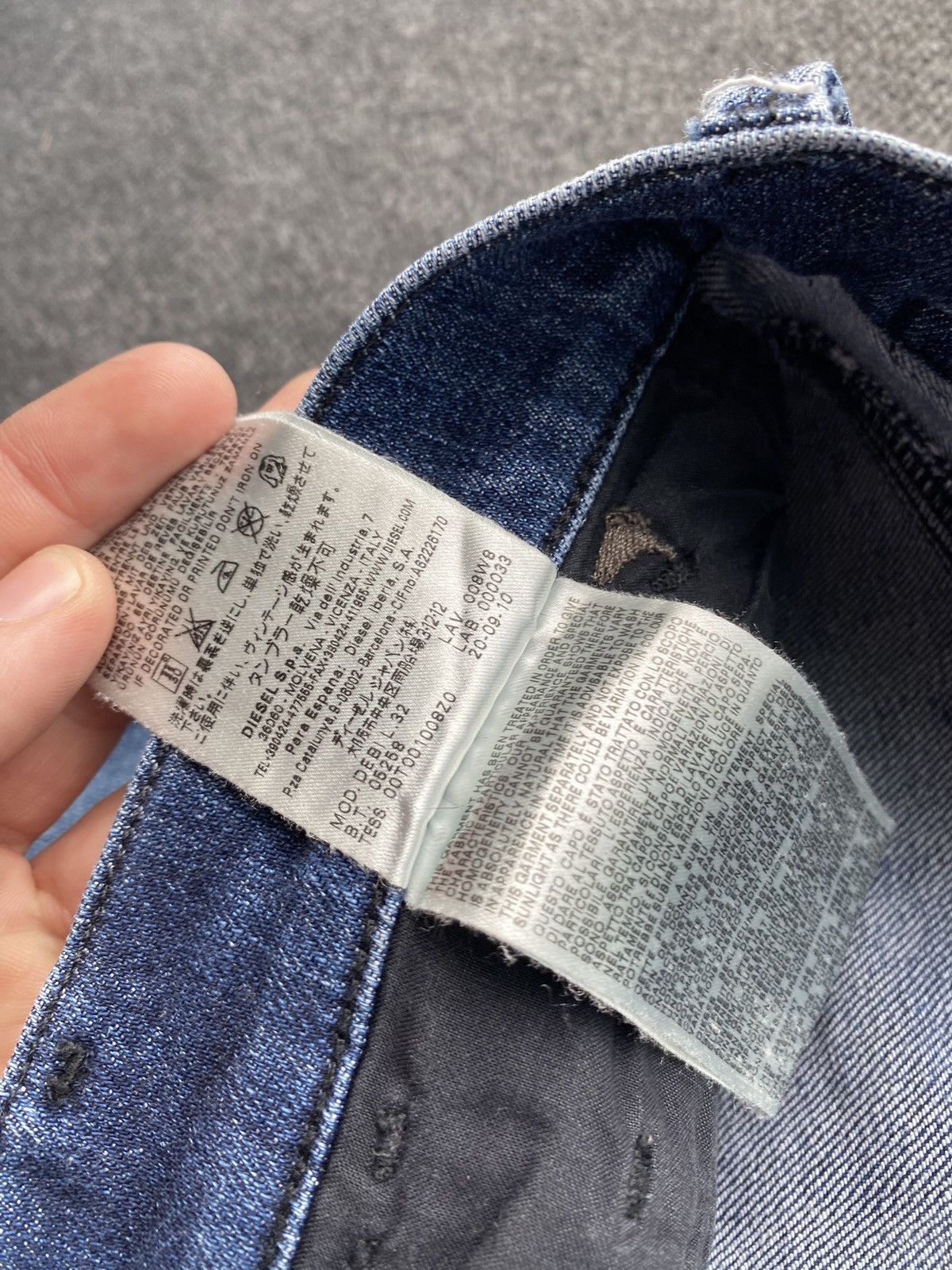 Diesel 🔥Opium Punk Diesel blue women jeans debi 31 tapered Size 31" - 5 Thumbnail