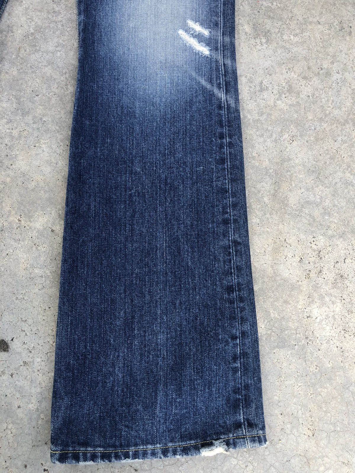 Le Grande Bleu (L.G.B.) Y2k Levis 517 Flared Jeans Distressed Jeans Size US 30 / EU 46 - 7 Thumbnail