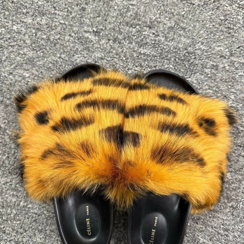 Celine Celine Leopard Print Fur Slide Sandals Size US 6 / IT 36 - 3 Thumbnail