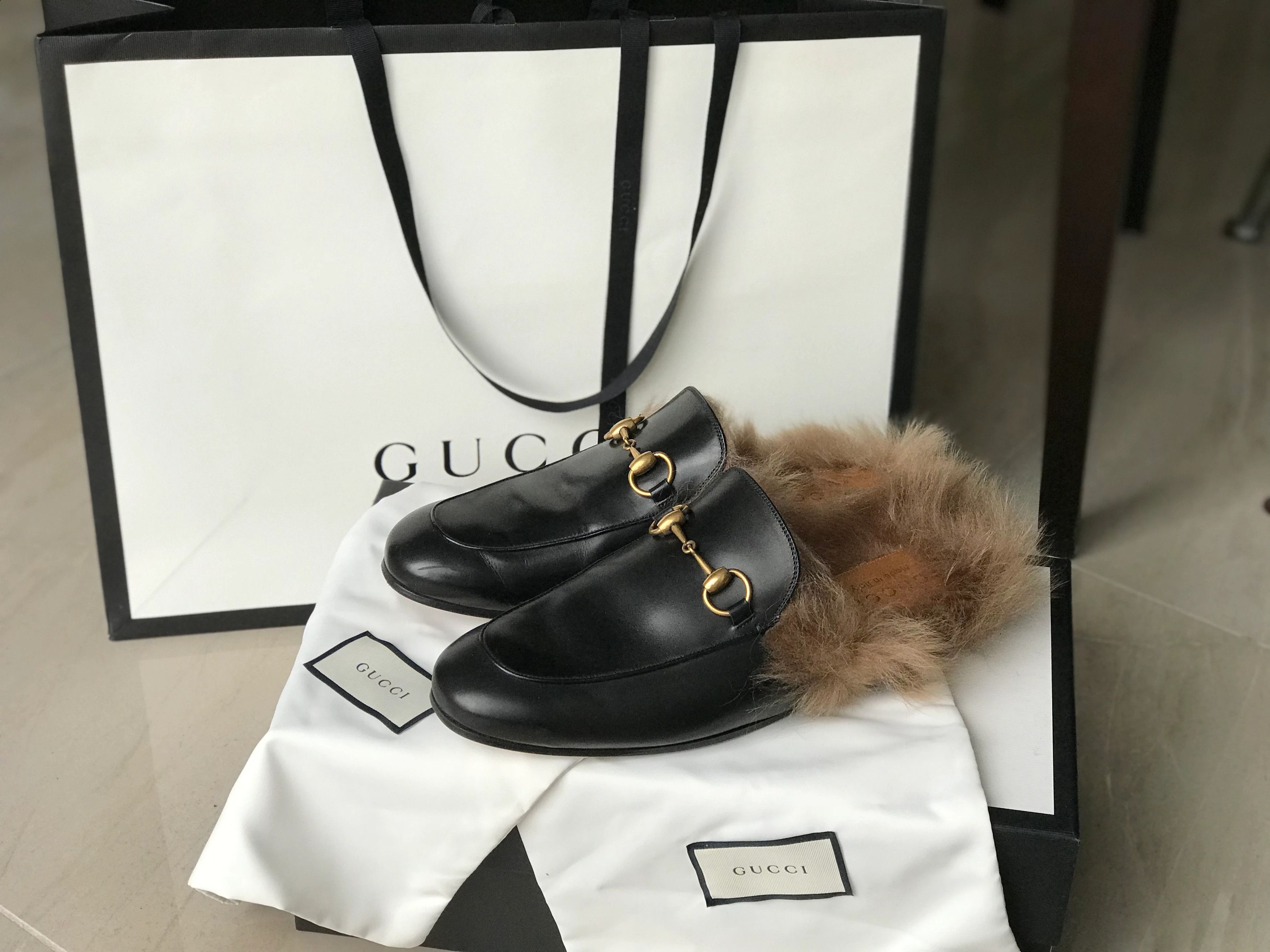 Gucci Gucci Horsebit Princetown Fur Loafers Size US 7 / EU 40 - 1 Thumbnail