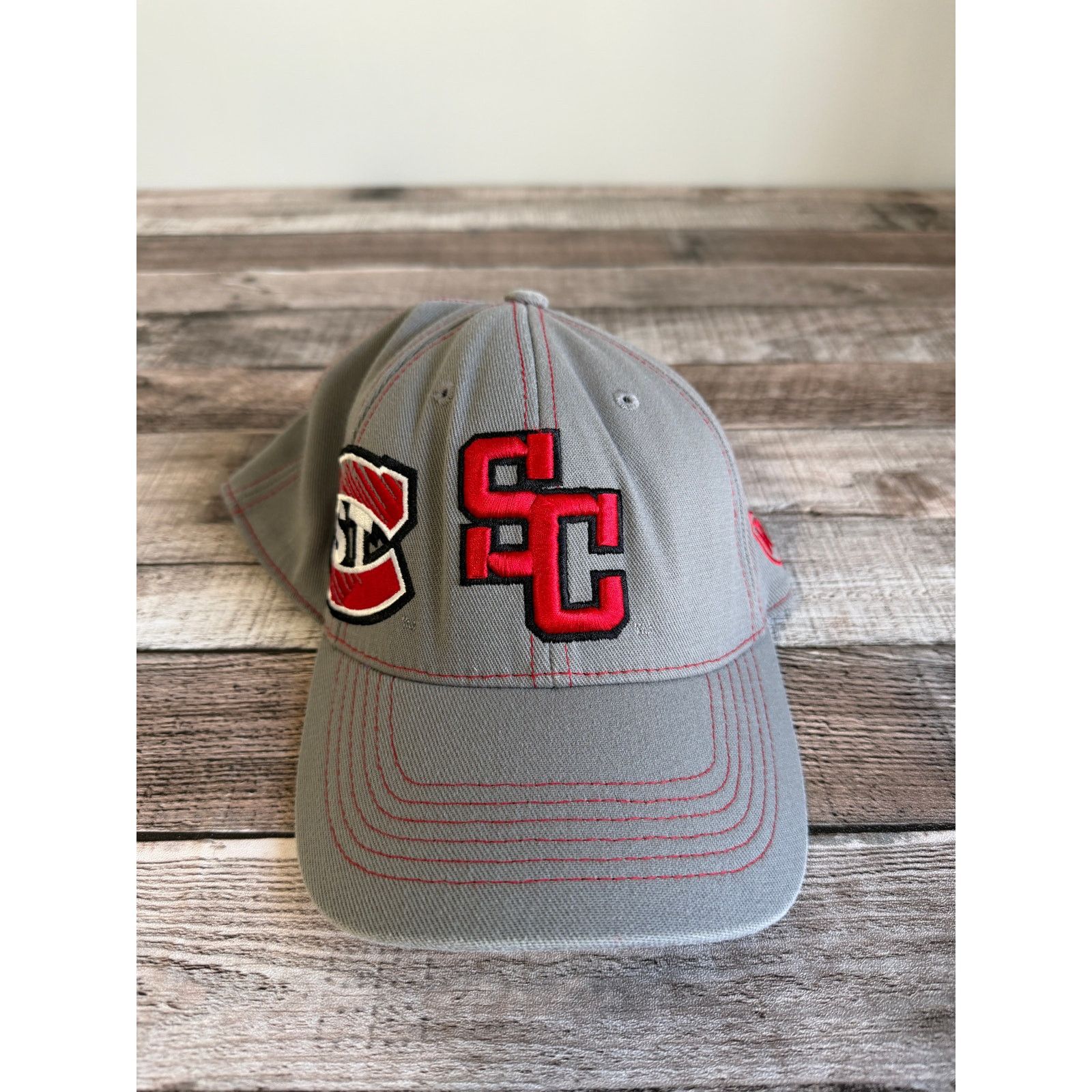 Top Of The World St. Cloud State University Huskies Stretch-Fit Hat Size ONE SIZE - 2 Thumbnail