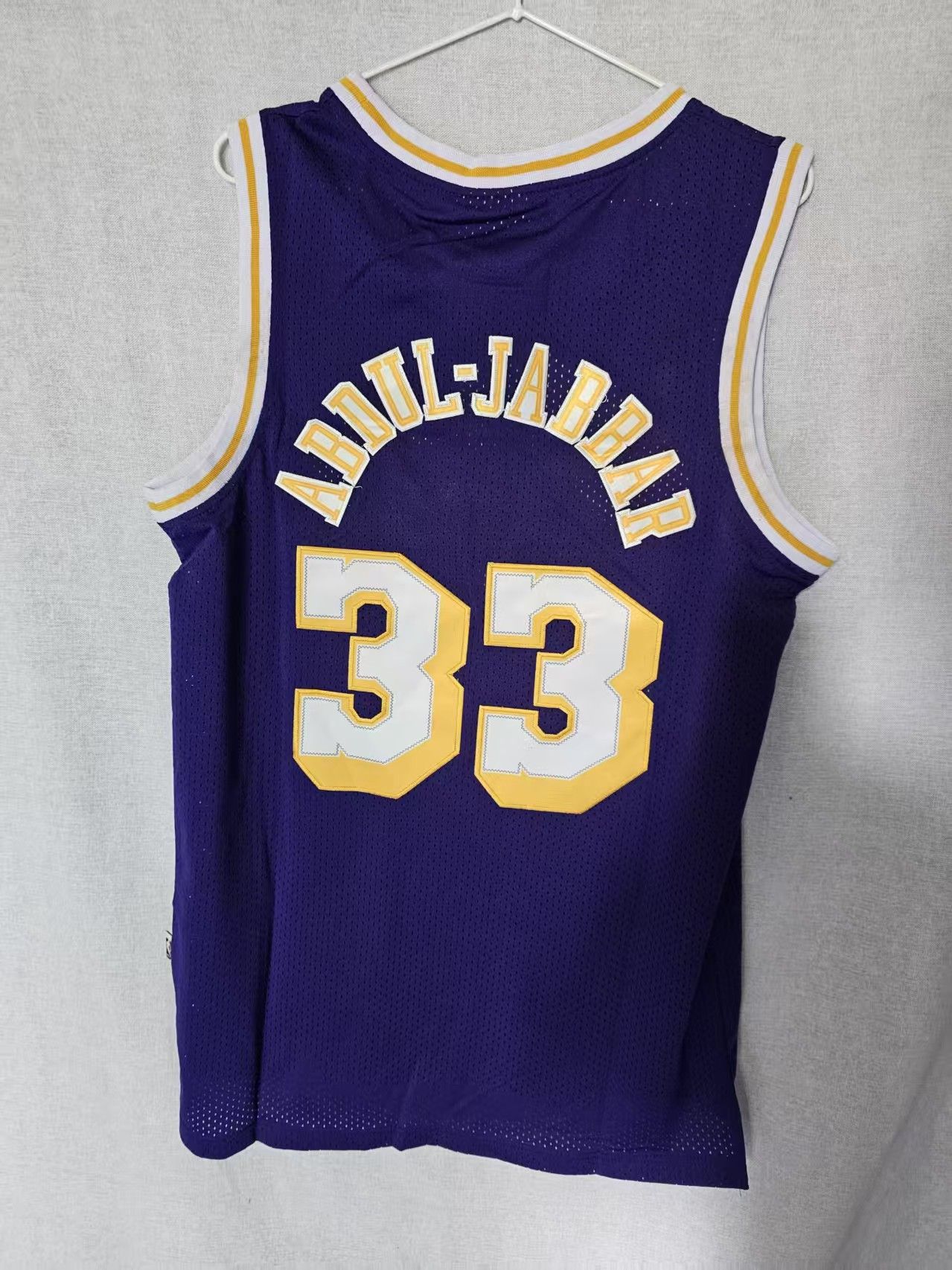 NBA Los Angeles Lakers 33 Abdul-Jabbar Jersey Stitched Purple Size US M / EU 48-50 / 2 - 2 Thumbnail