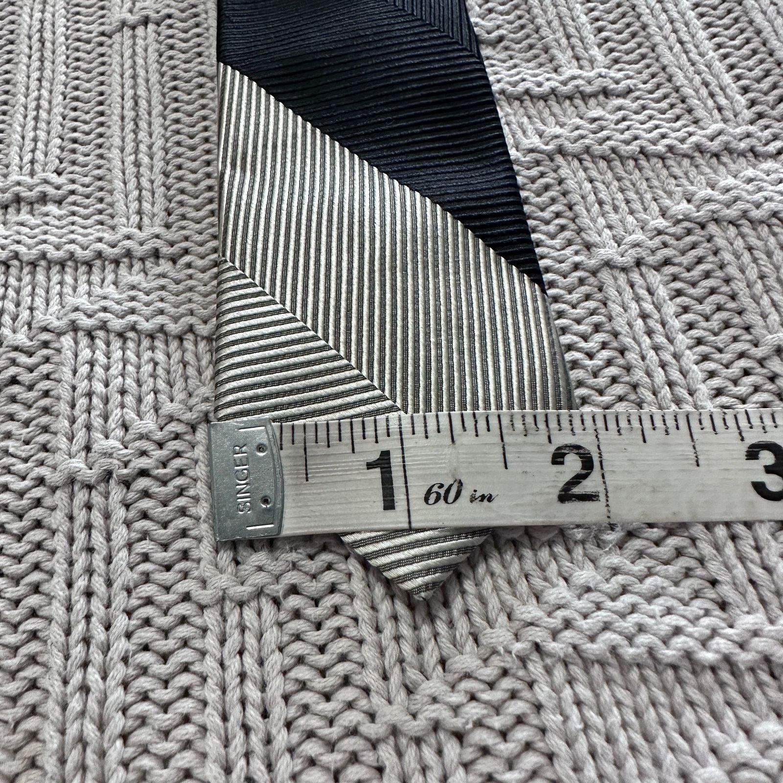 Vintage Vintage Ohrbach's black and gold skinny silk tie Size ONE SIZE - 5 Thumbnail