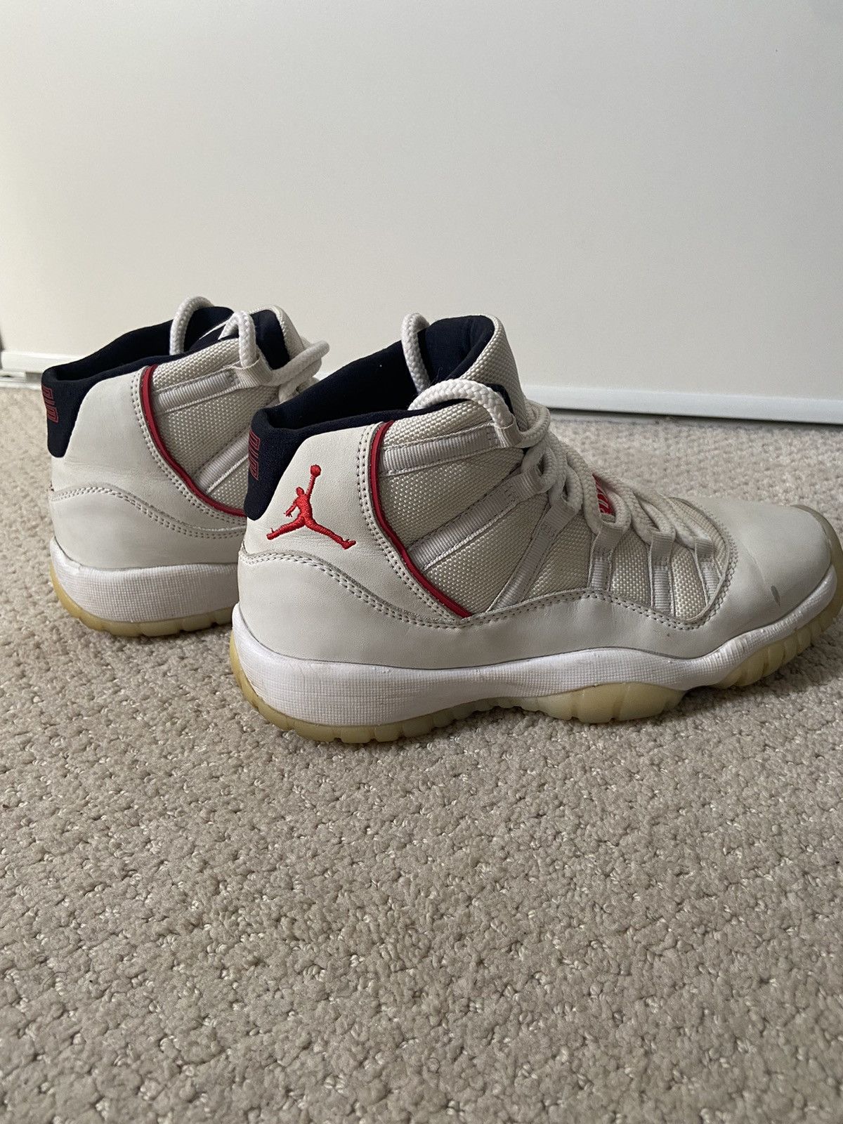 Jordan Brand Jordan 11 platinum tint Size US 7.5 / IT 37.5 - 2 Thumbnail