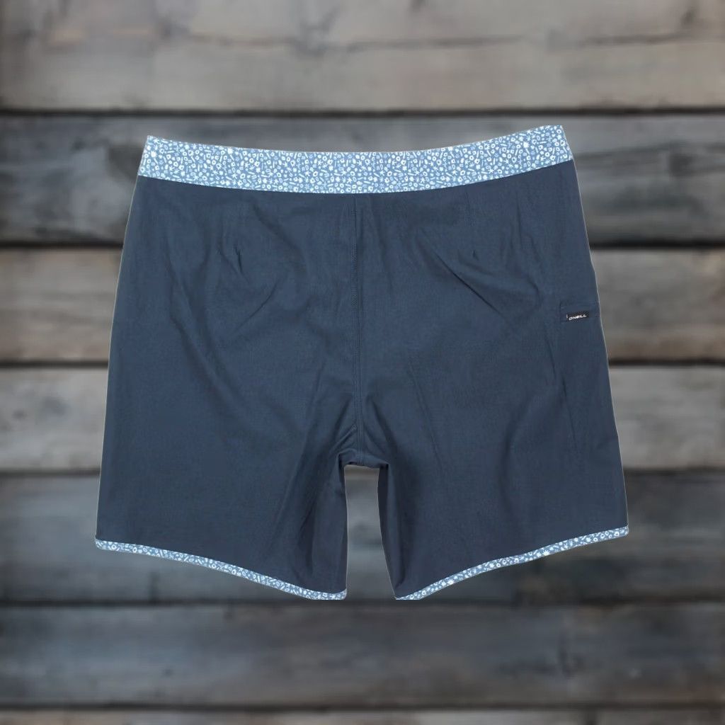 O'Neill O'Neill Men's Hyperfreak Heat Scallop 18" Board Shorts Blue 38 Striped Quick Dry Stretch Back Pocket Adult Mens Shorts Size US 38 / EU 54 - 1 Thumbnail