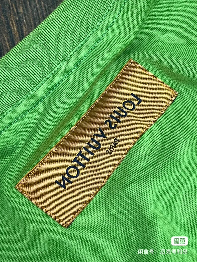 Louis Vuitton Louis Vuitton Embossed Green Short Sleeve T-Shirt 2503-Next Size US L / EU 52-54 / 3 - 6 Thumbnail