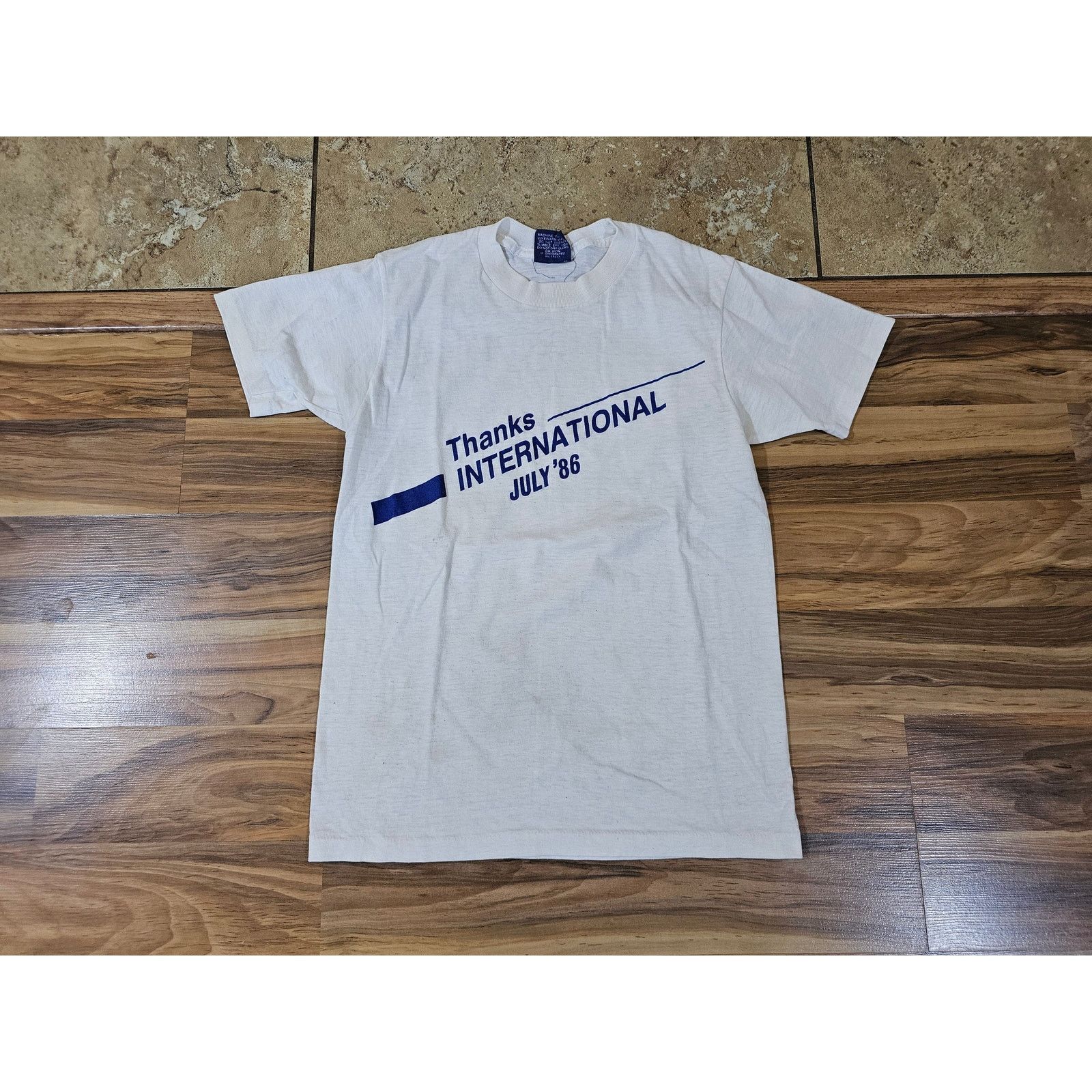 Other Thanks International July 1986 White Sneakers T-shirt Sz S Size US S / EU 44-46 / 1 - 1 Thumbnail