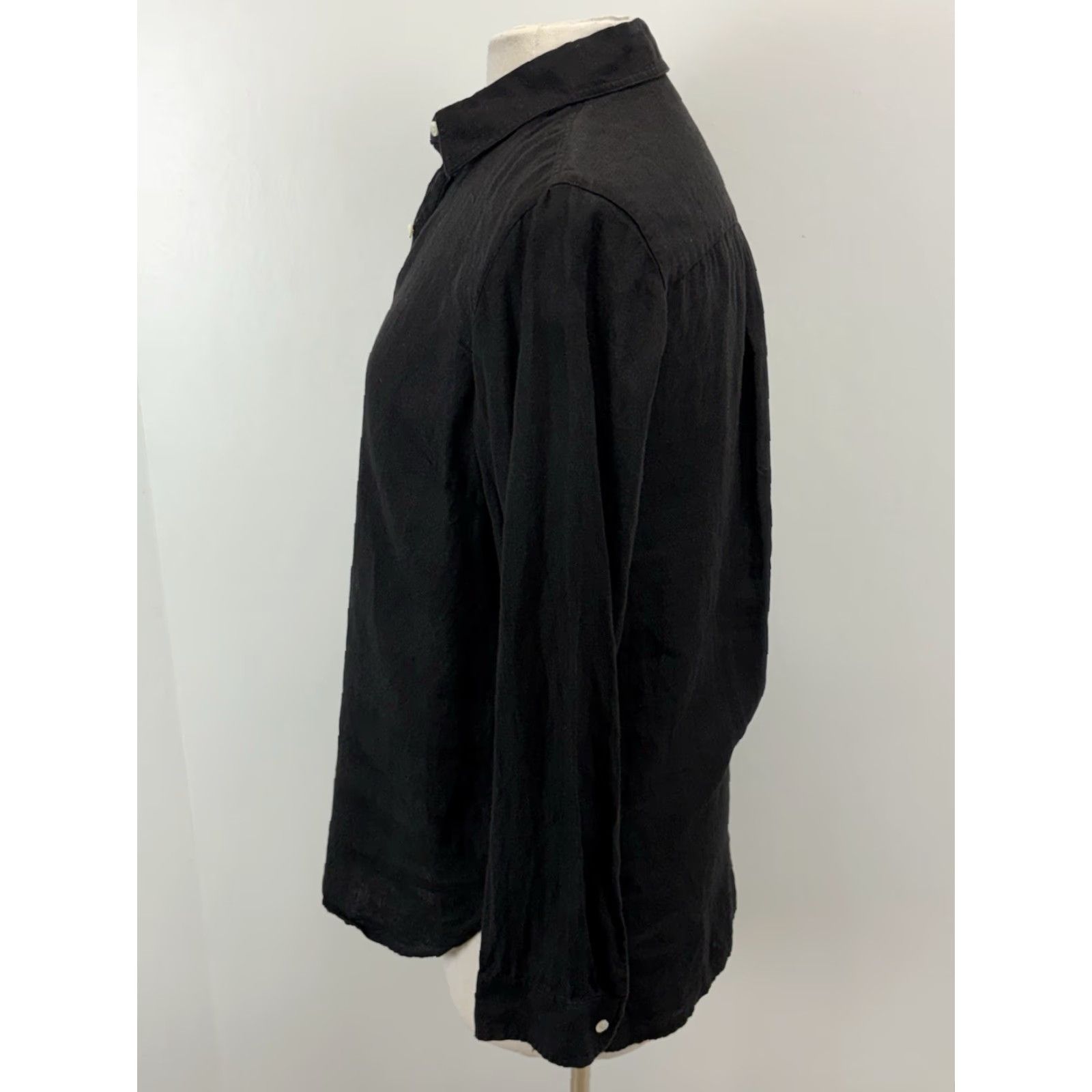 J.McLaughlin VINTAGE J. McLaughlin Button-Up Shirt Women’s Medium Black Beach Linen Long Sleeve Collared Solid 100% Linen Womens Medium Beach Shirt Size M / US 6-8 / IT 42-44 - 2 Thumbnail