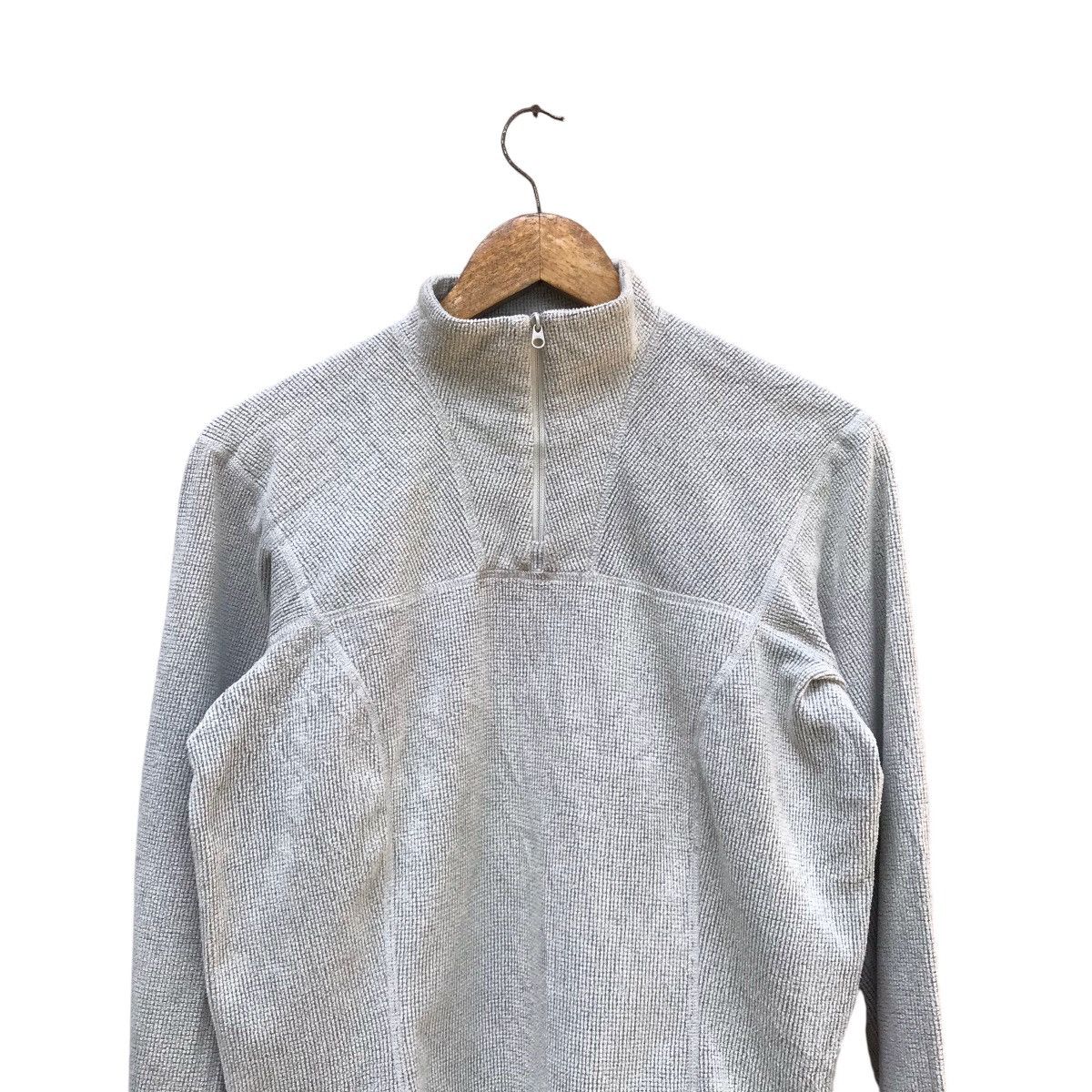 Arc'teryx VINTAGE ARCTHERYX FLEECE JACKET HALF ZIPPER Size M / US 6-8 / IT 42-44 - 2 Thumbnail