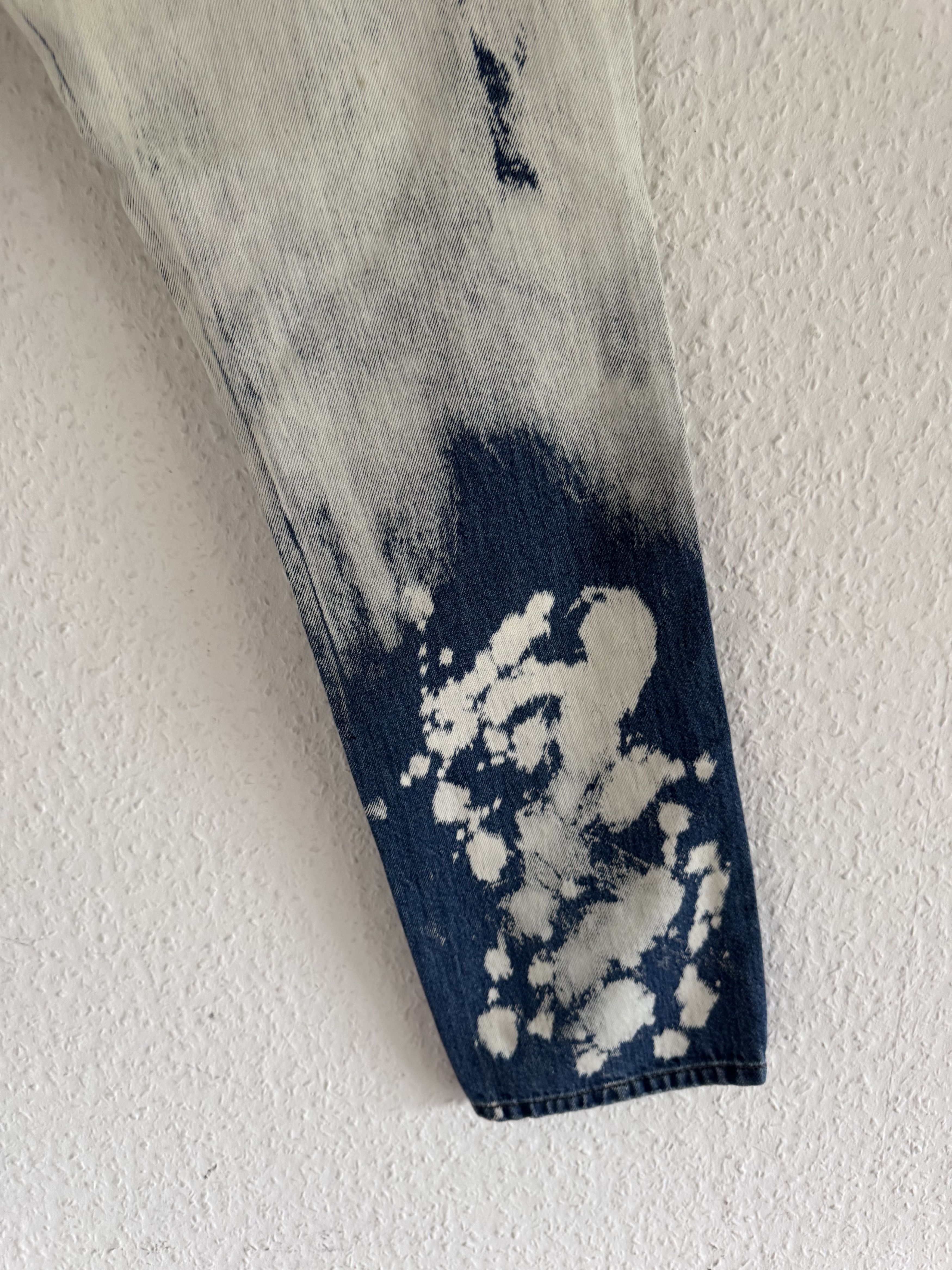 Gucci Bleached Boyfriend Jeans Size US 29 - 12 Thumbnail