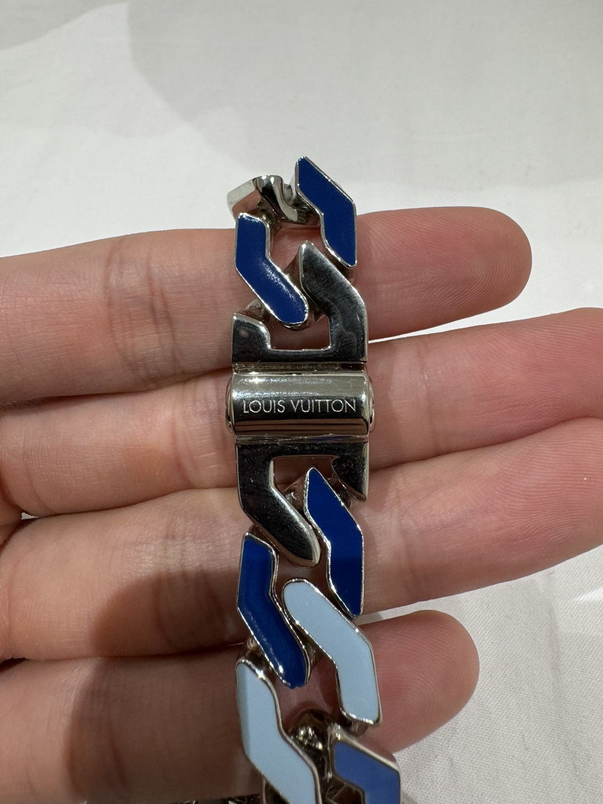Louis Vuitton Louis Vuitton Cuban Chain Necklace, Blue Size ONE SIZE - 7 Thumbnail