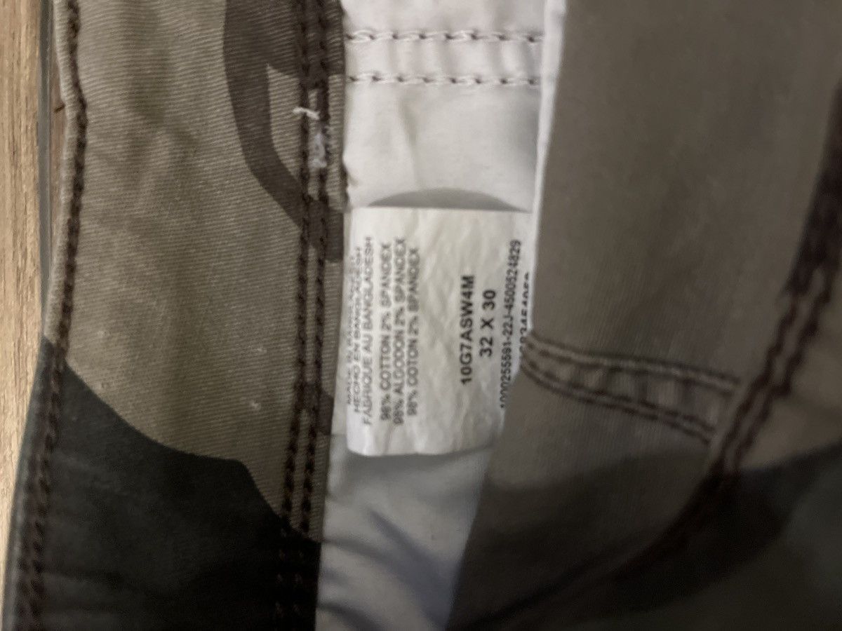 Wrangler camo wranglers Size US 32 / EU 48 - 1 Thumbnail