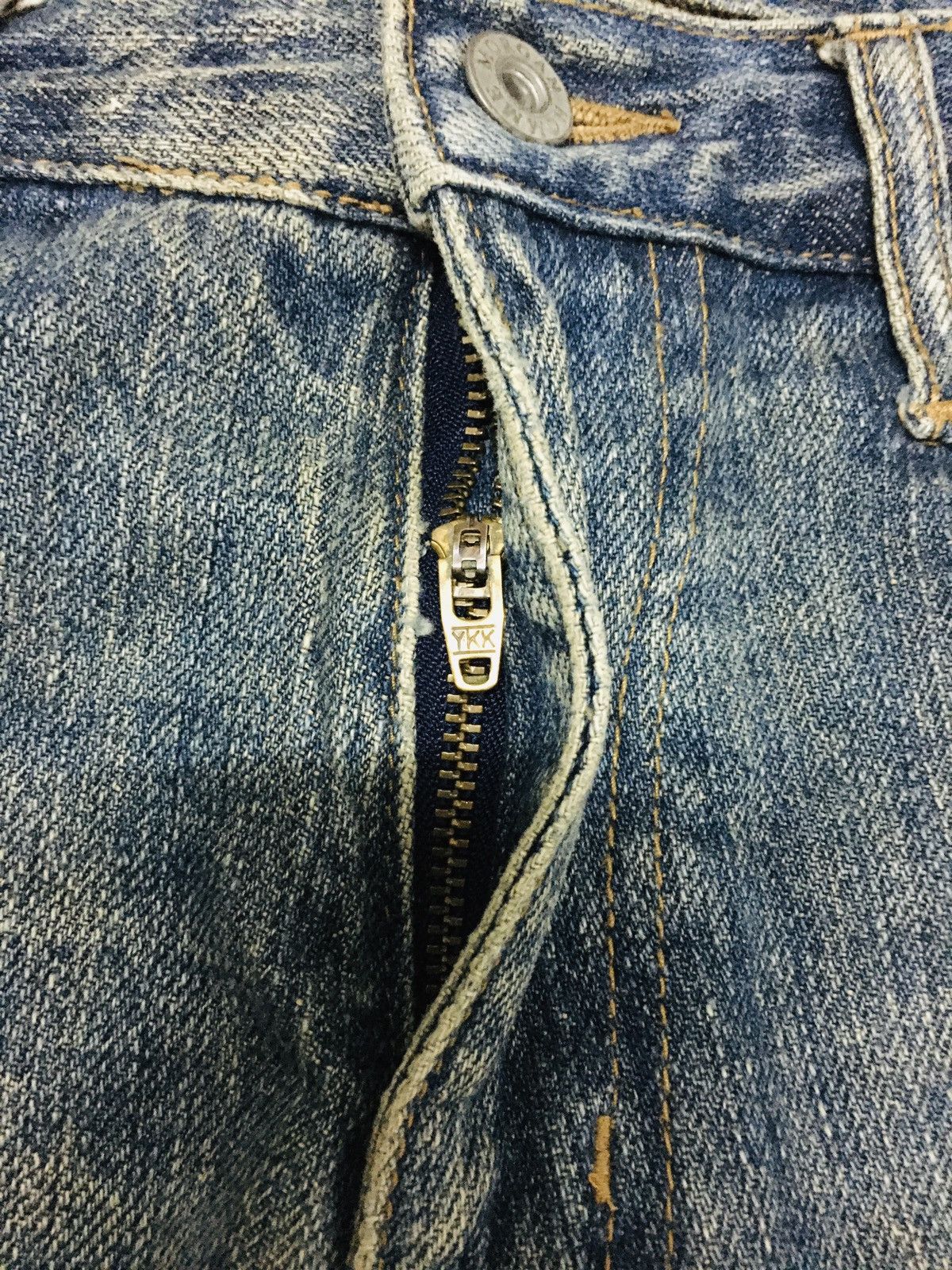 Morgan Homme Morgan Homme Distressed Spiral Cut Jeans (Y01) Size US 32 / EU 48 - 13 Thumbnail