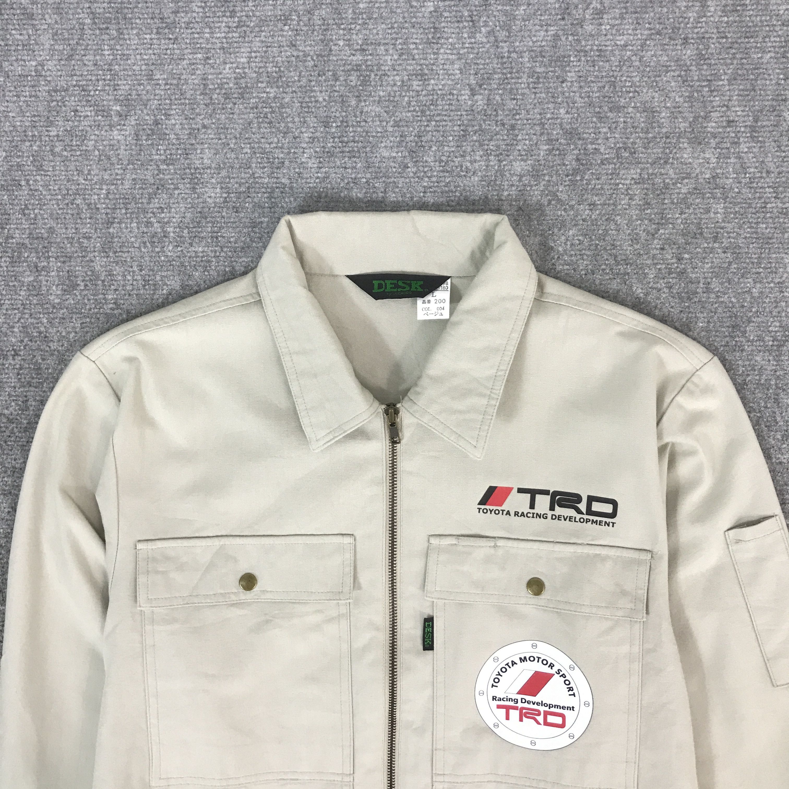 Vintage TOYOTA RACING MOTORSPORT TRD UNIFORM CUSTOM JACKET K70B2 Size US M / EU 48-50 / 2 - 3 Thumbnail
