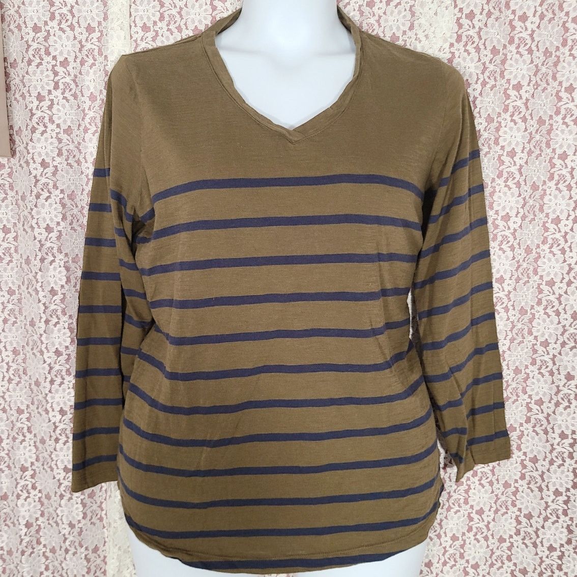Orvis Orvis green navy striped 3/4 sleeve top size large Size L / US 10 / IT 46 - 1 Thumbnail