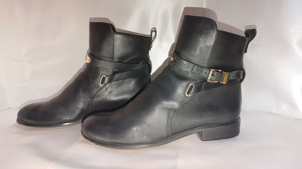 Michael Kors Michael Kors Arley Leather Ankle Boots Size 10M Size US 10 / IT 40 - 2 Thumbnail