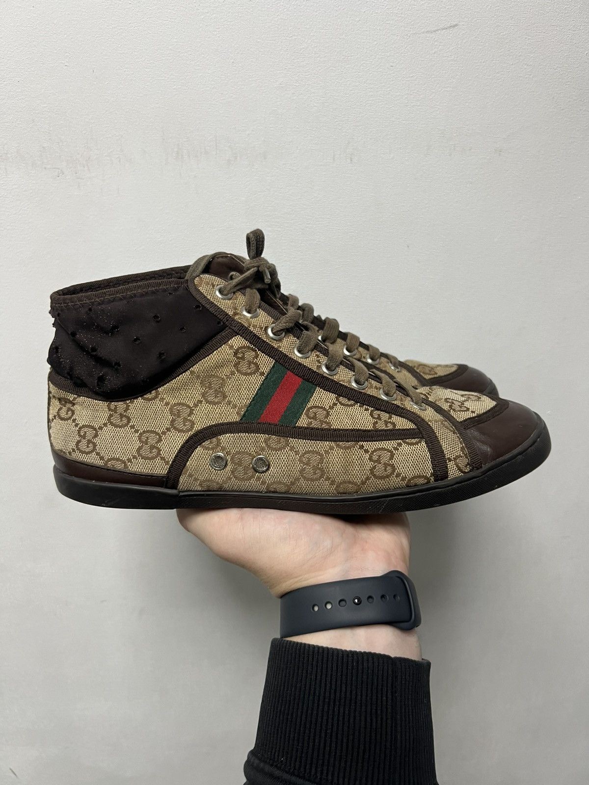 Gucci Vintage Y2K Gucci high top canvas monogram sneakers US 8 Size US 8 / EU 41 - 2 Thumbnail
