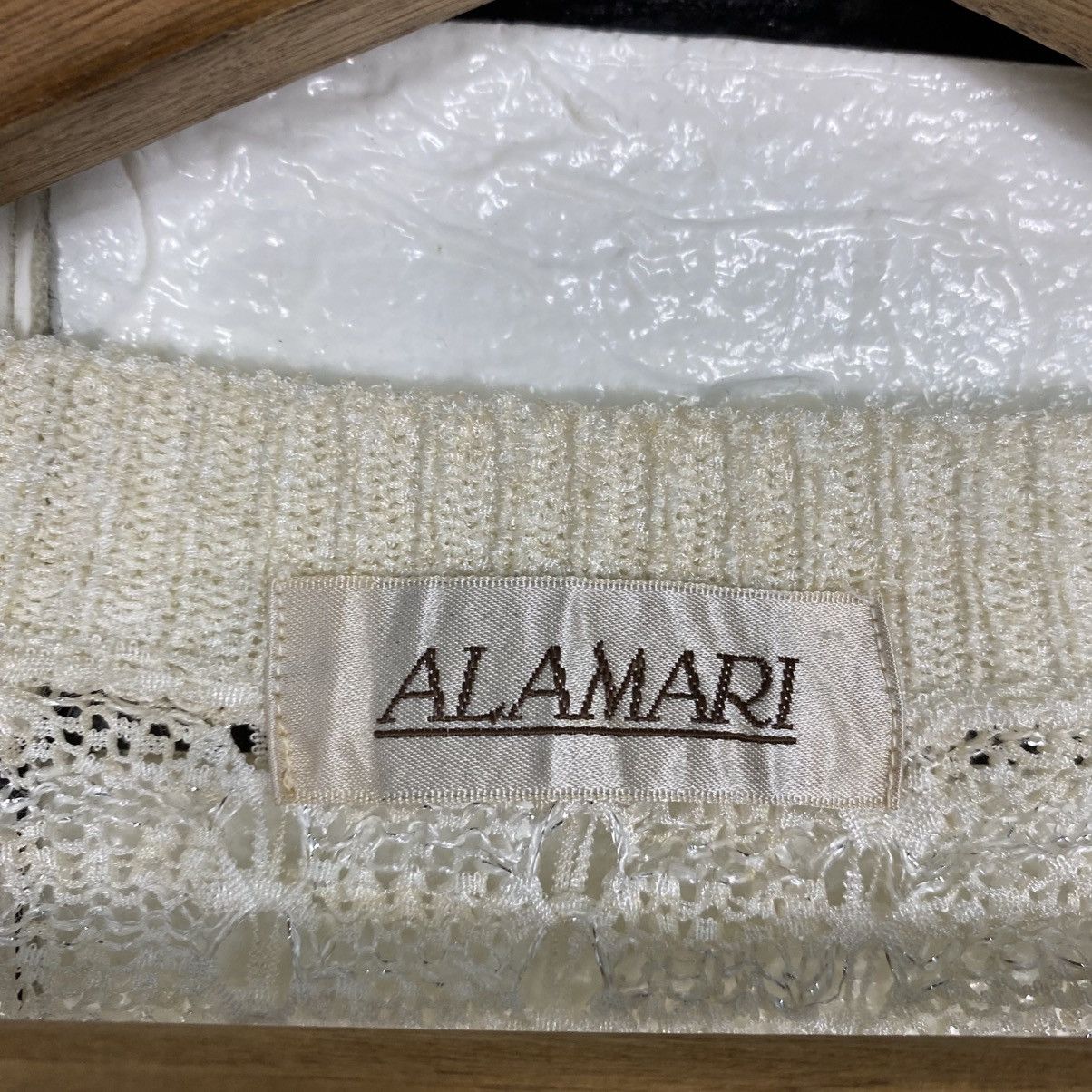 Japanese Brand Alamari Cropped Button Cardigan Issey Miyake Size US M / EU 48-50 / 2 - 18 Thumbnail