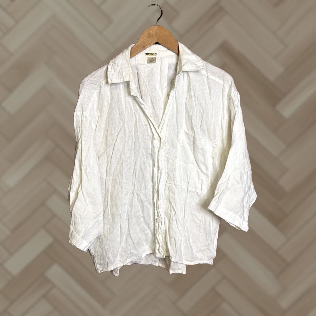Vintage VINTAGE Magaschoni 100% Linen 3/4 Sleeve Button Down Shirt White Small Womens Size S / US 4 / IT 40 - 1 Thumbnail