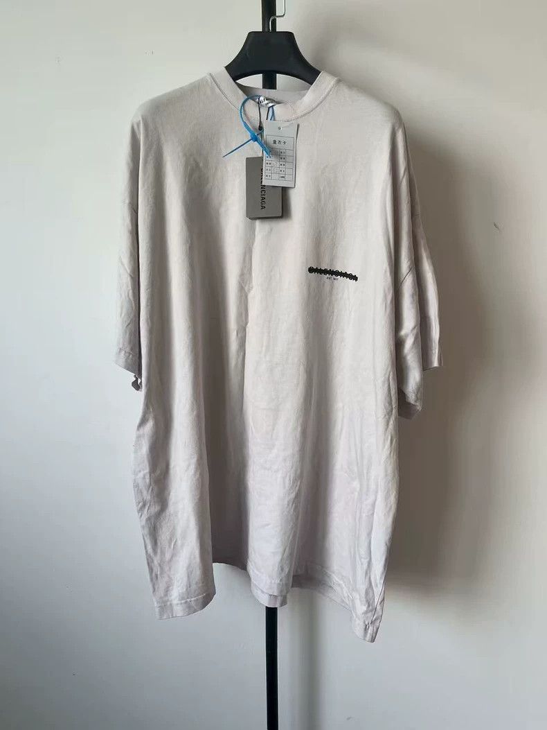 Balenciaga Balenciaga Solid Color Letter Logo Printed Loose Fit Casua Size XL / US 12-14 / IT 48-50 - 1 Thumbnail