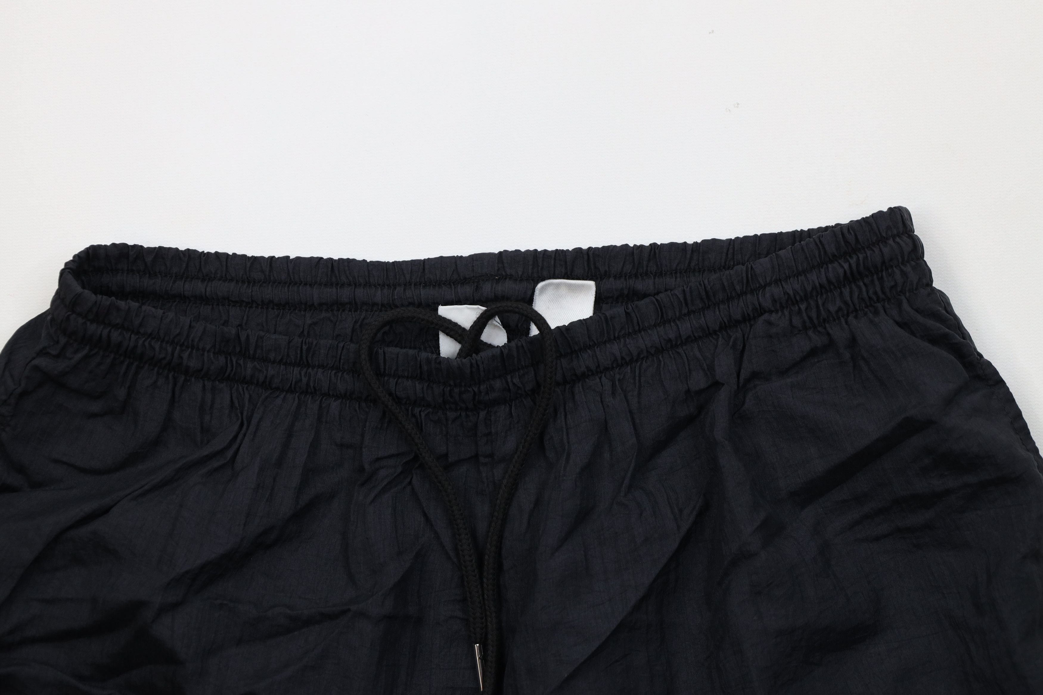 Vintage Vintage 90s Streetwear Running Jogging Soccer Shorts Black Size US 34 / EU 50 - 2 Thumbnail