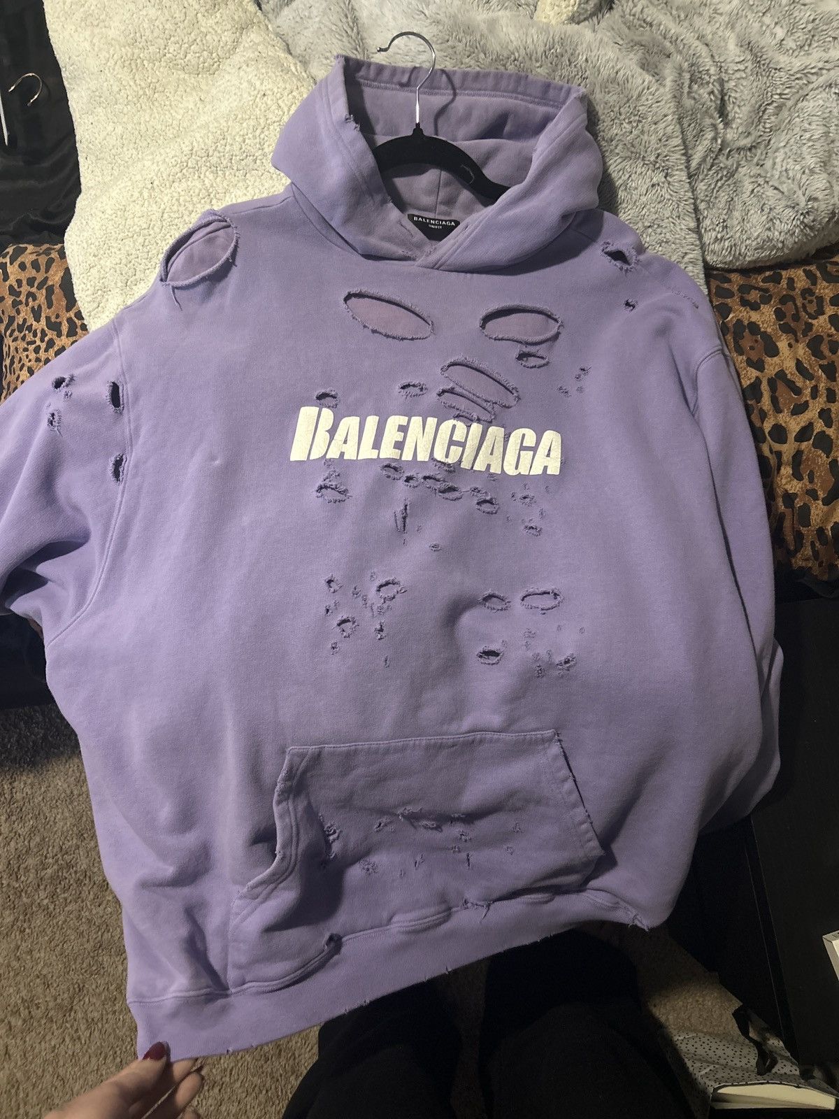 Balenciaga Balenciaga Destroyed Hoodie Size US S / EU 44-46 / 1 - 1 Thumbnail