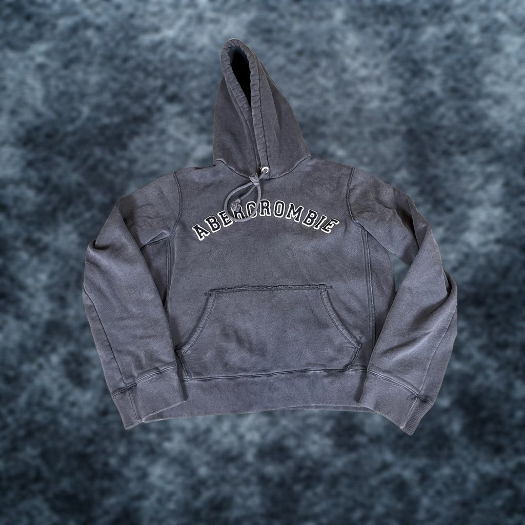 Vintage VINTAGE Abercrombie Fitch Hoodie Mens M Gray Oversized Embroidered Logo 90s Spellout Faded Size US M / EU 48-50 / 2 - 1 Thumbnail