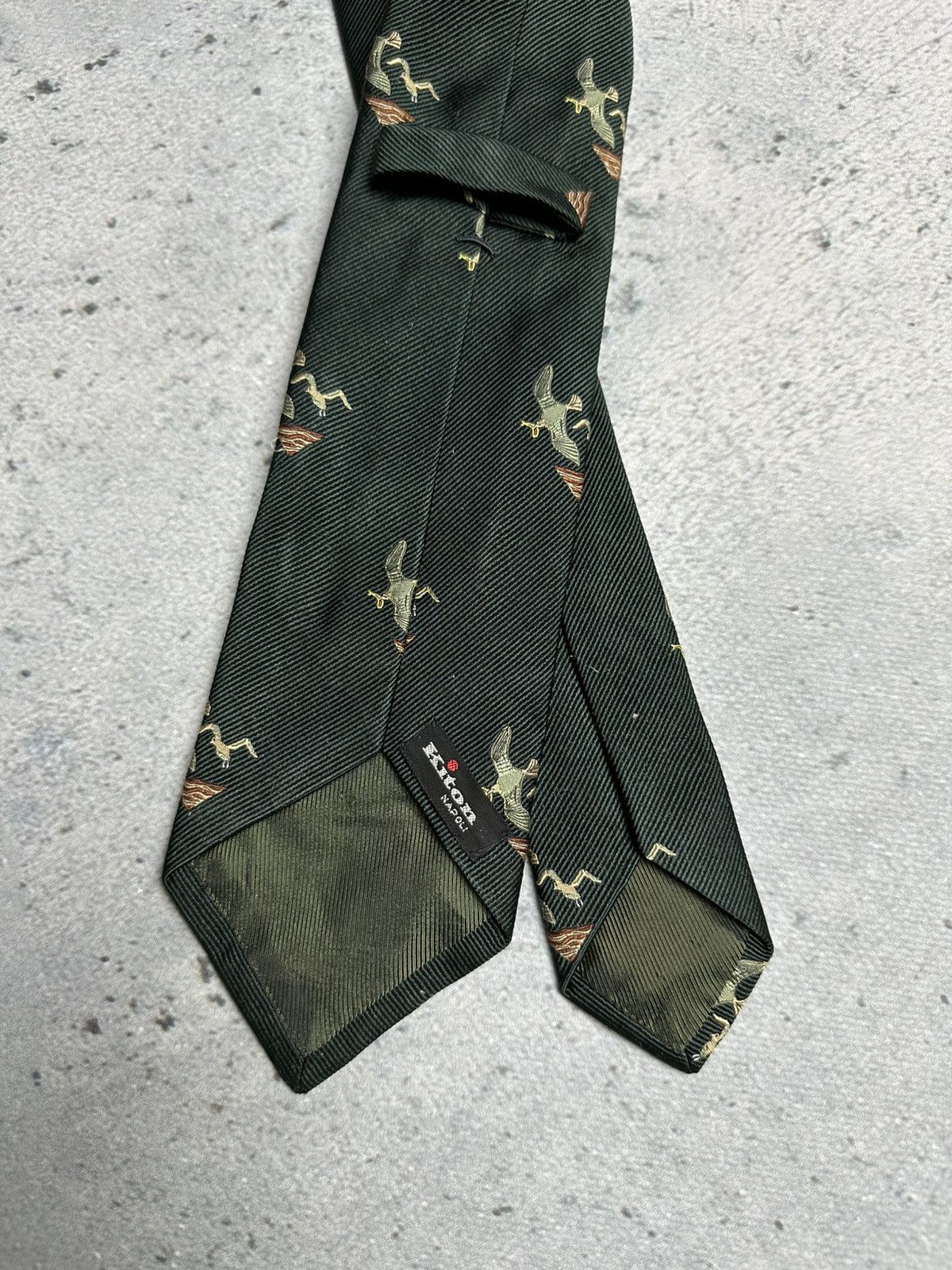 Kiton Kiton Tie Green Dark Olive Bird Duck Vintage Silk Tie 00s Size ONE SIZE - 8 Thumbnail