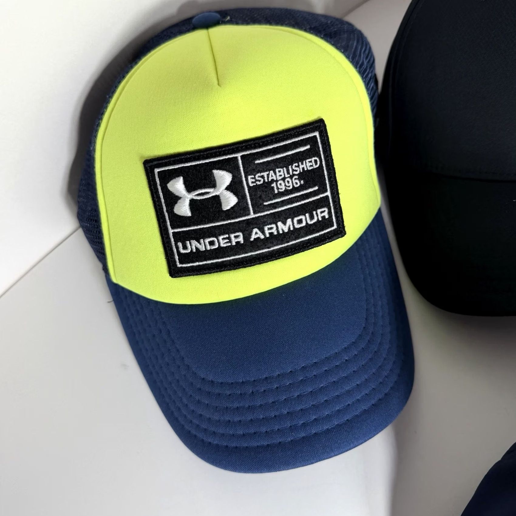 Under Armour Under Armour Hat Cap Lot Of 5 Medium Stretch Fit Hockey Camo Trucker Snap Baseball Cap Unisex Adults Black 5 Medium Fitted SnapBack Moisture Wicking Size ONE SIZE - 3 Thumbnail