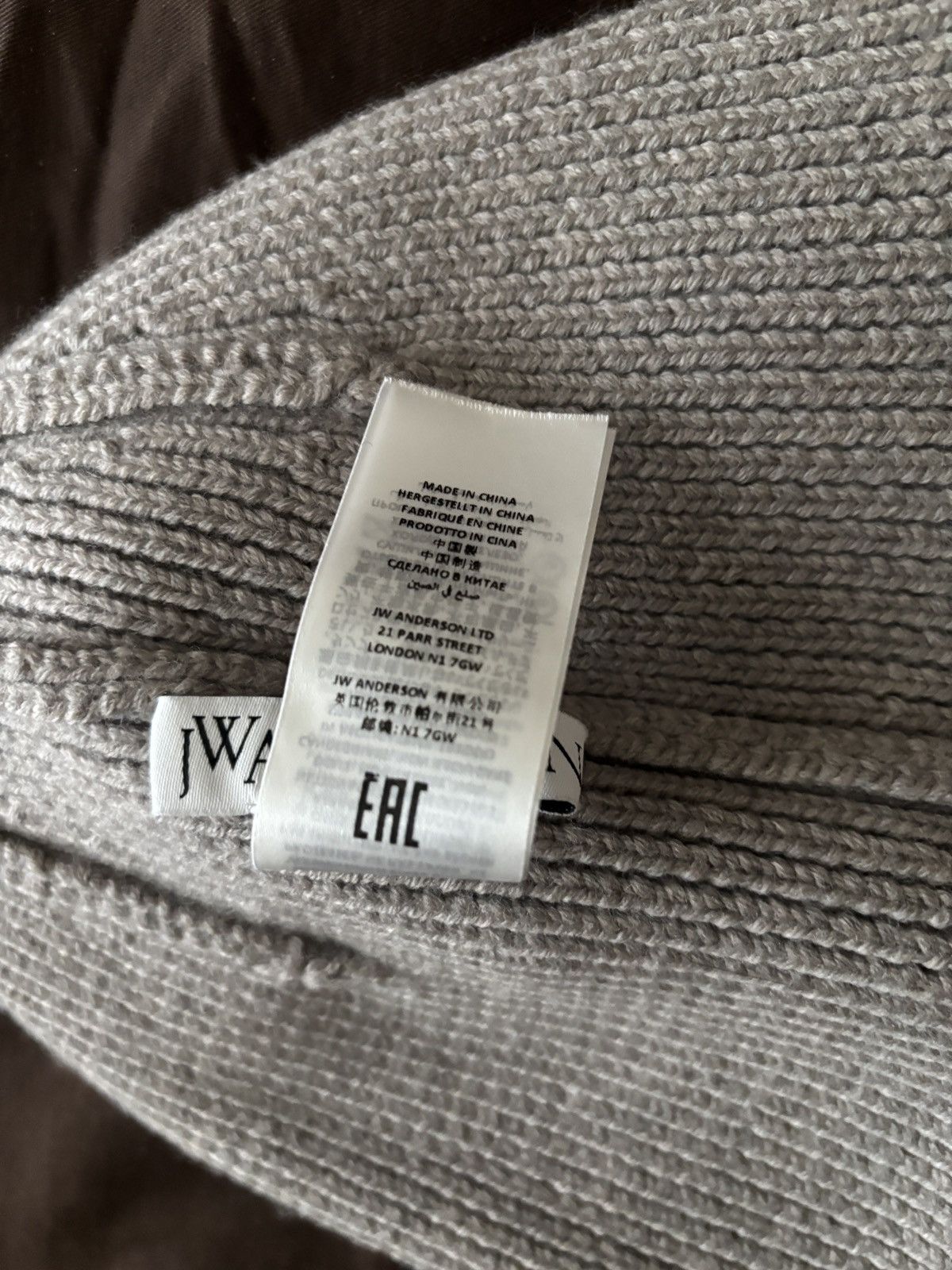 JW Anderson JW Anderson Logo Patch Beanie in Color Hemp Size ONE SIZE - 4 Thumbnail