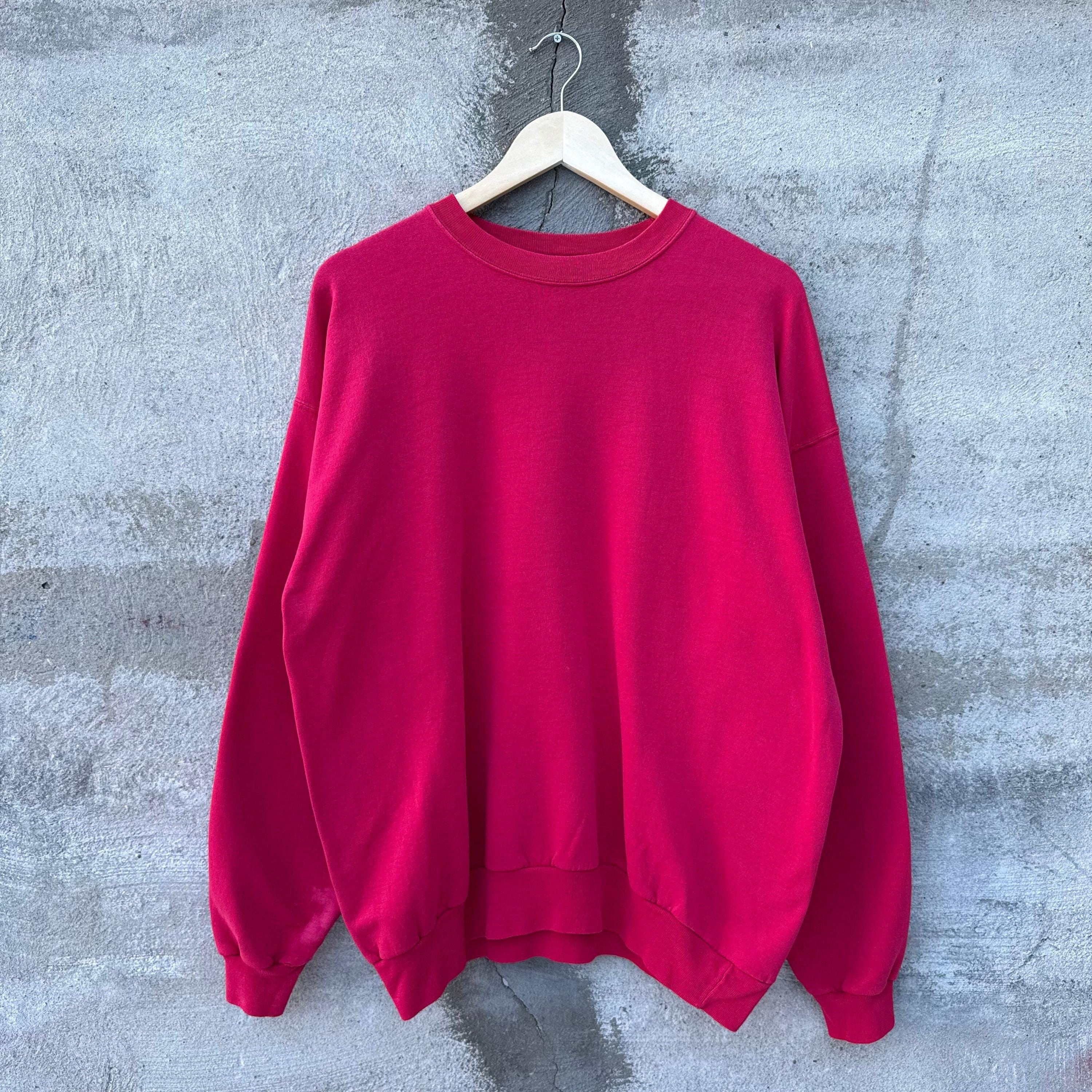 Vintage Vintage 90's Faded Red Hanes Crewneck Sweatshirt Size US L / EU 52-54 / 3 - 1 Thumbnail