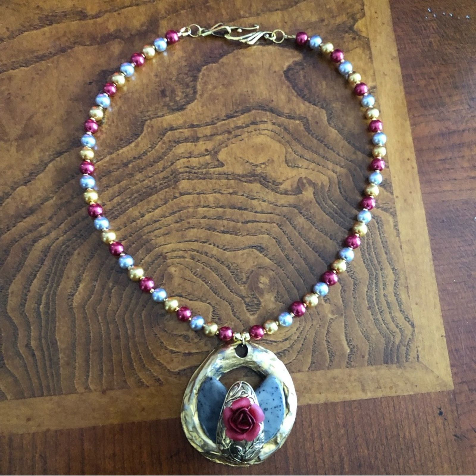 Handmade Handcrafted repurpose Spanish Rose pendant Pearl necklace Size ONE SIZE - 11 Thumbnail