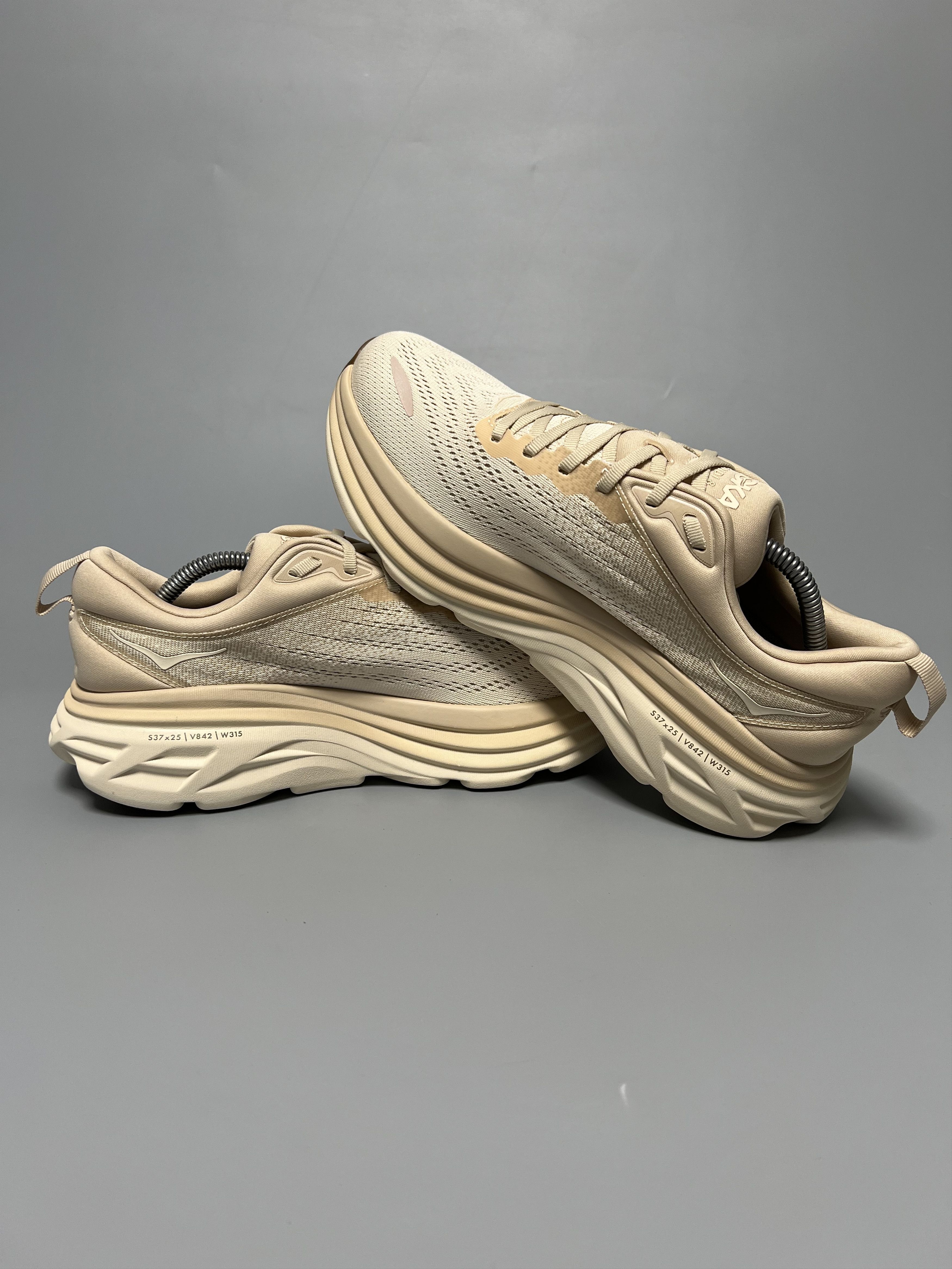 Hoka 9D Hoka One One Bondi 8 Running Shoes Size US 9 / EU 42 - 5 Thumbnail