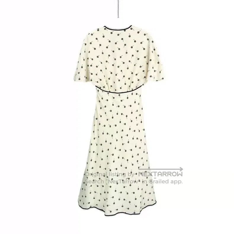 Miu Miu Miu Miu 40 Floral v-neck dress Size S / US 4 / IT 40 - 2 Thumbnail