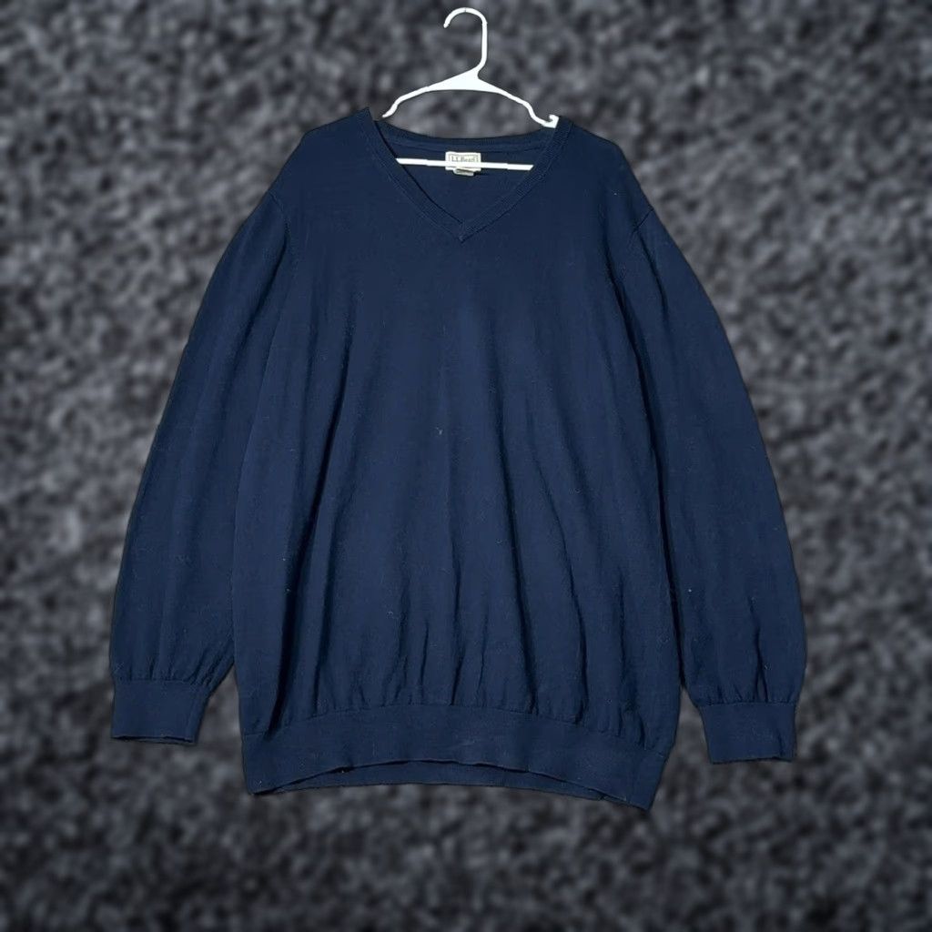 Vintage VINTAGE LL Bean V-Neck Sweater Mens XXL Tall Navy Blue Cotton Cashmere 275552 Casual Size US XXL / EU 58 / 5 - 1 Thumbnail
