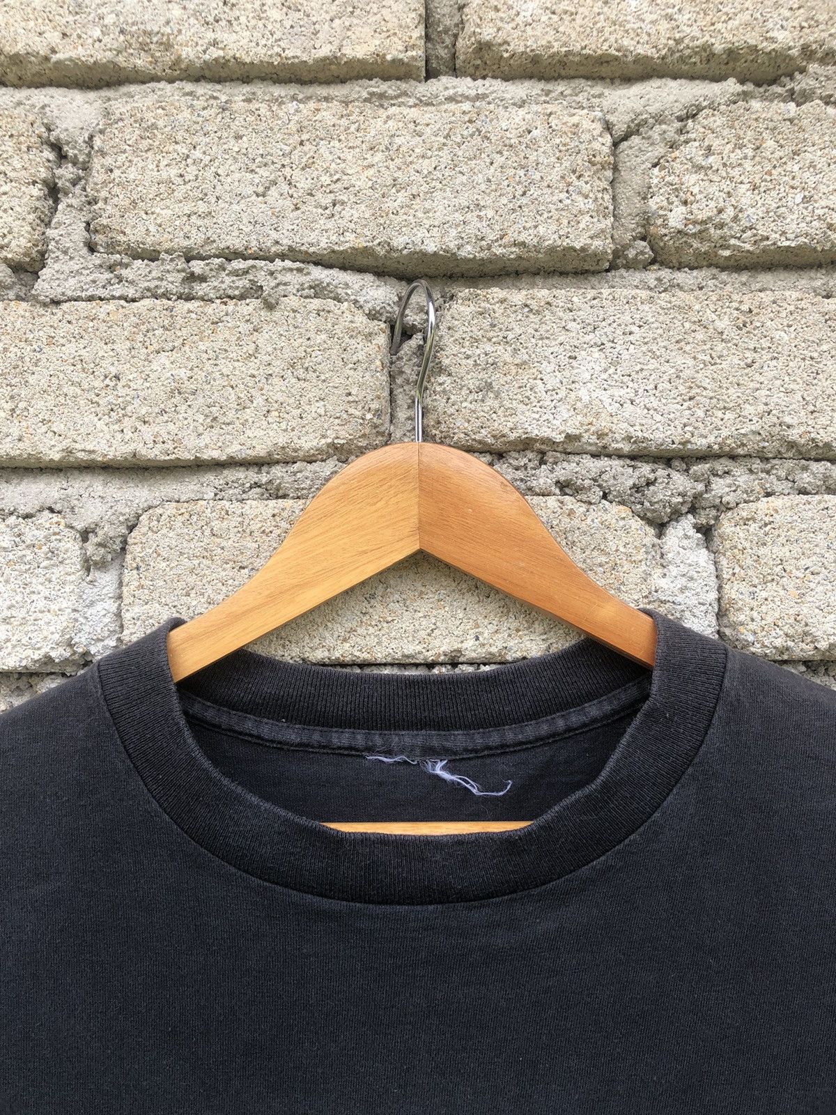 Vintage Vintage 80s NFL Los Angeles Raiders By Trench Tee Size US L / EU 52-54 / 3 - 8 Thumbnail