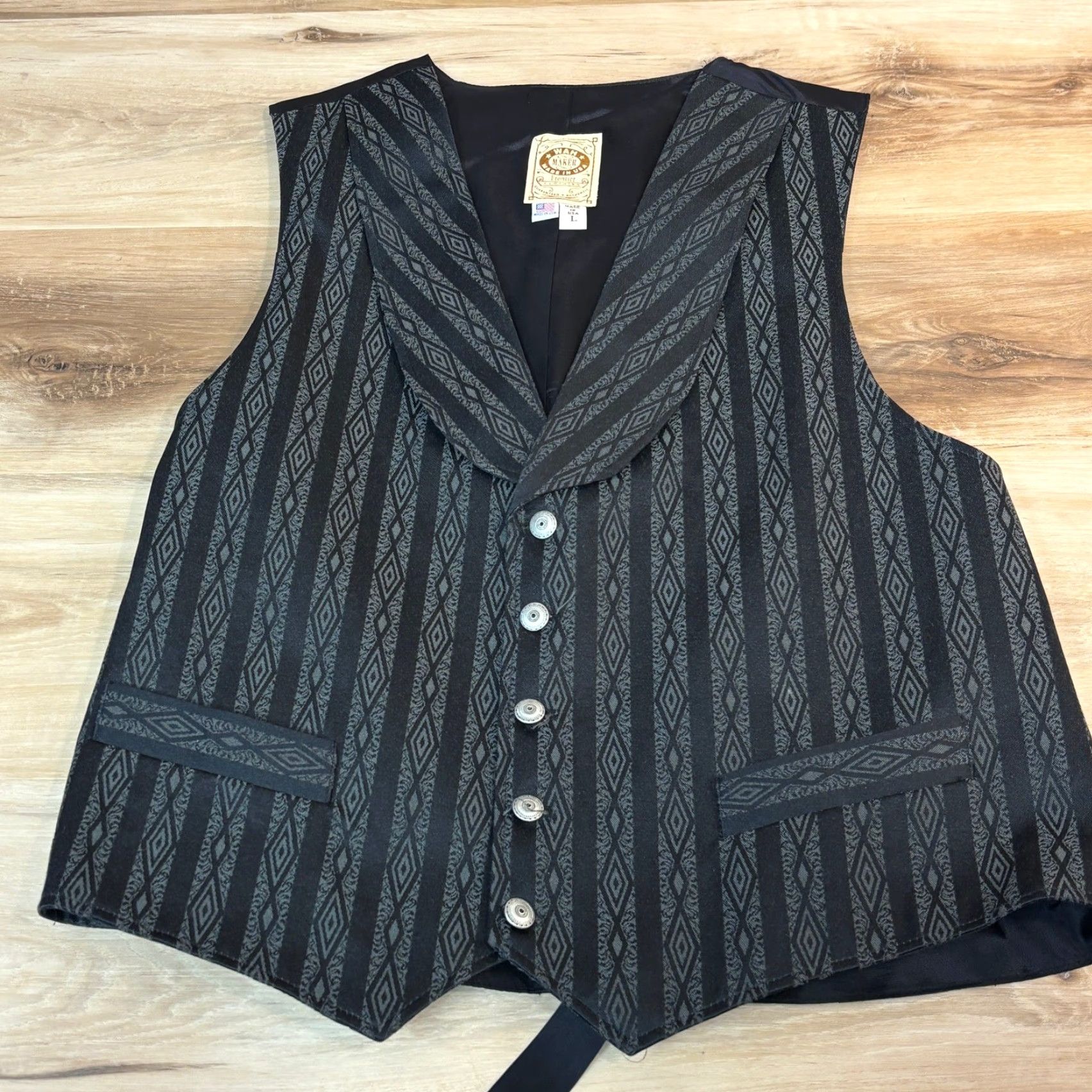 Vintage VINTAGE Wah Maker Frontier Mens Vest Black Striped Diamond Pattern Adjustable Waist L Regular Size L USA Men's Vest Size US L / EU 52-54 / 3 - 2 Thumbnail