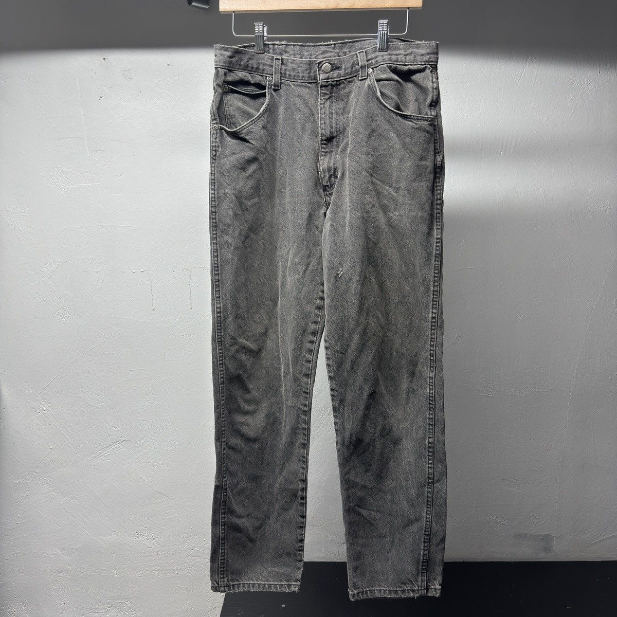 Vintage Thrashed Faded Distressed Black Jeans ERD Grunge Chrome Size US 32 / EU 48 - 1 Thumbnail
