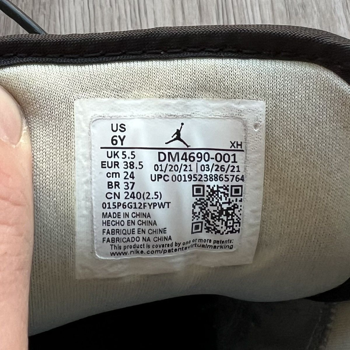 Jordan Brand × Nike Nike Air Jordan 1 SE Crater Low Sneakers Size US 8 / IT 38 - 13 Thumbnail