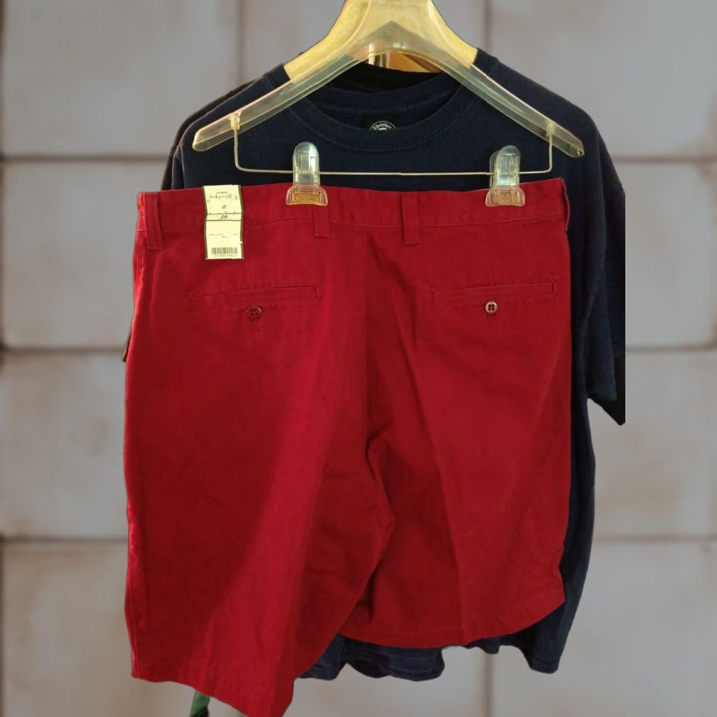 Vintage NWT St. John's Bay Red Shorts Size 36 all cotton Mens Size US 36 / EU 52 - 1 Thumbnail