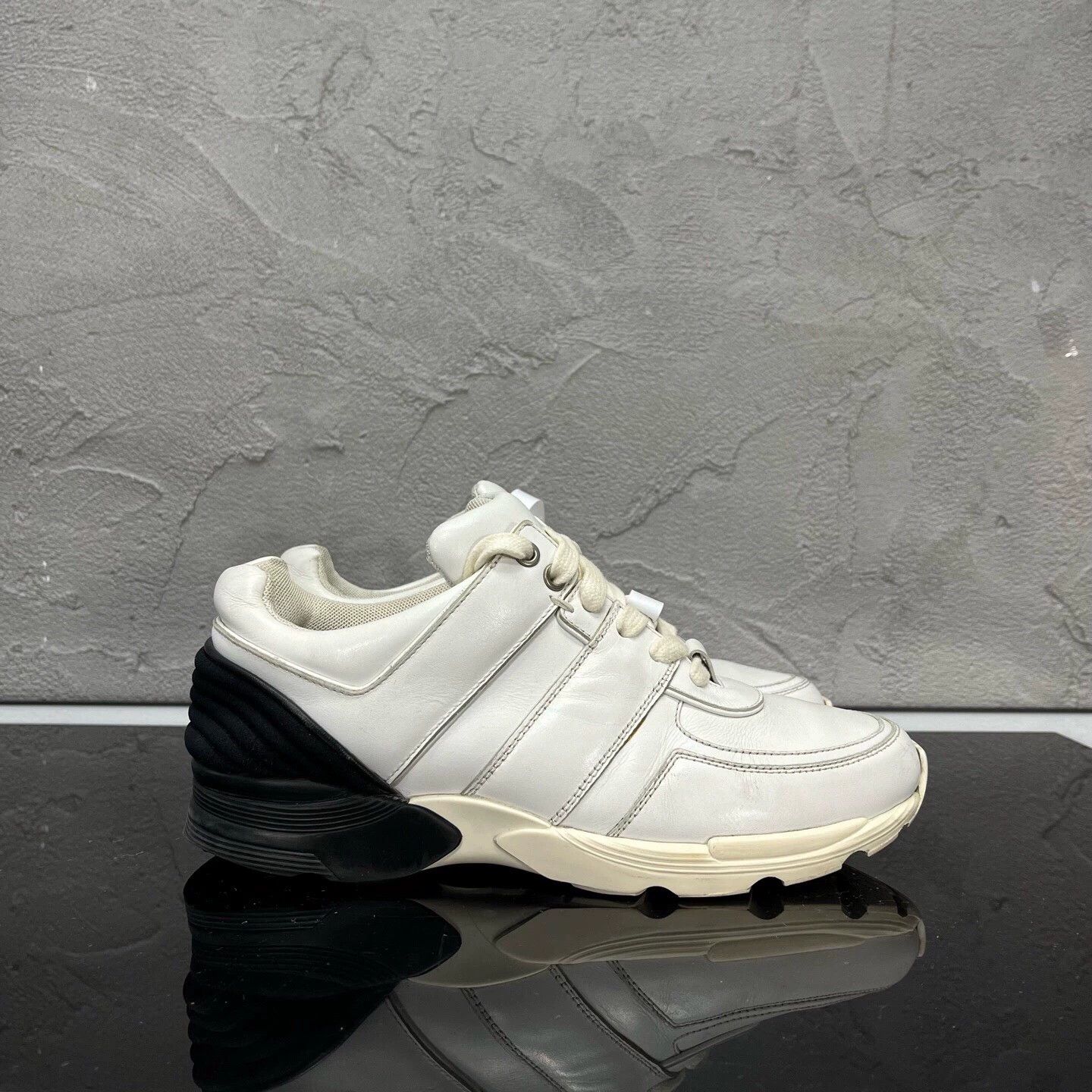 Chanel CHANEL women's black&white colorblocked sneakers Size US 6 / IT 36 - 3 Thumbnail