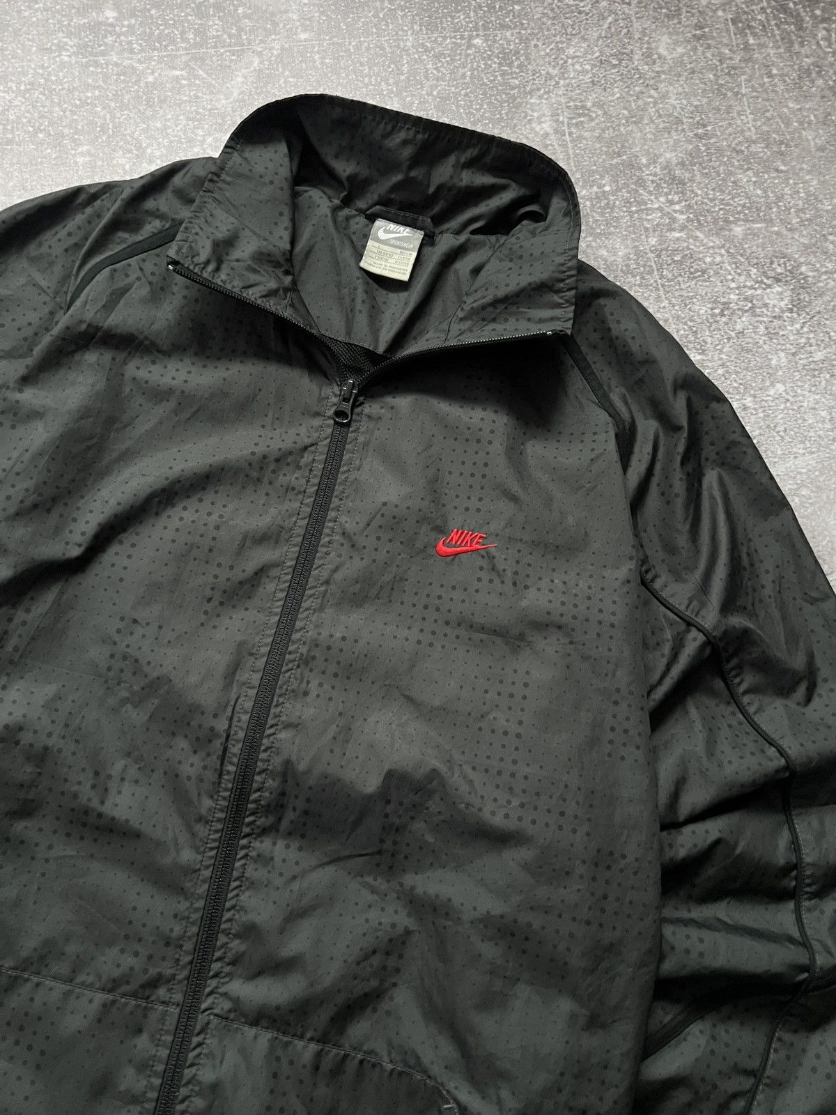 Nike Vintage Nike Air Jacket Nylon Drill Y2k Style Size US L / EU 52-54 / 3 - 2 Thumbnail
