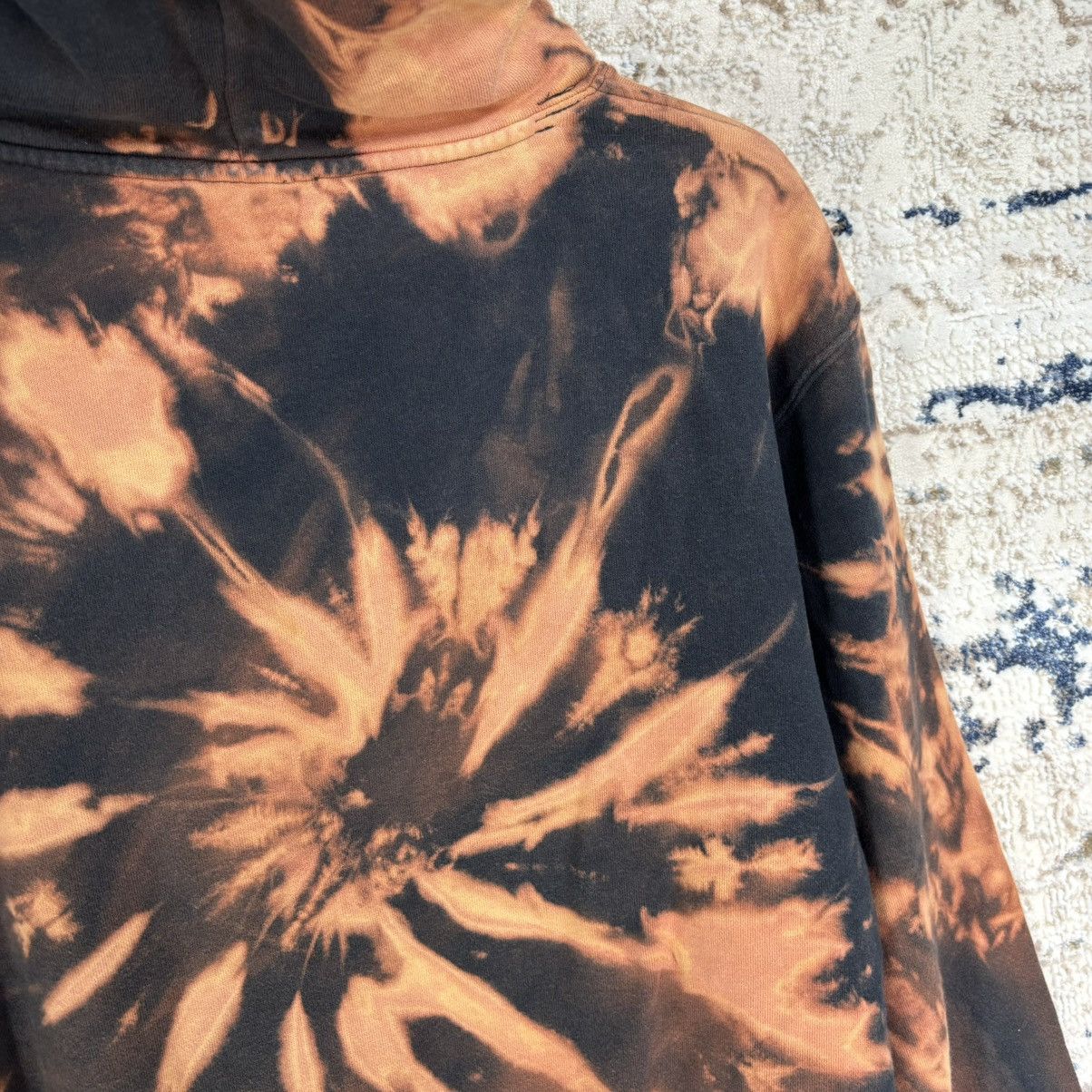Champion Champion Tie Dye Embroidered Logo Sweatshirt Hoodie Size US L / EU 52-54 / 3 - 14 Thumbnail