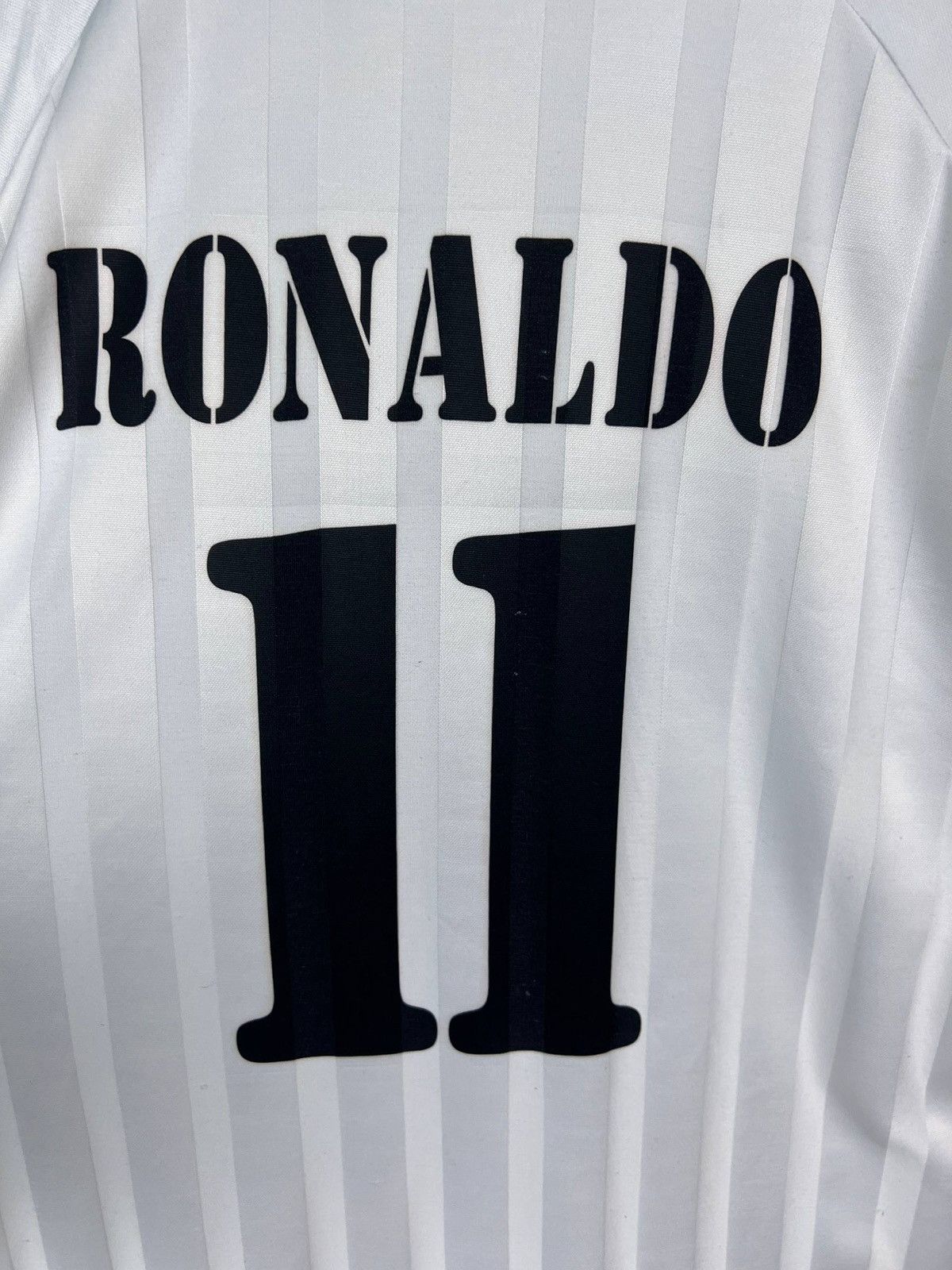 Adidas Real Madrid Adidas 11 Ronaldo 2002\03 jersey vintage size XL Size US XL / EU 56 / 4 - 13 Thumbnail