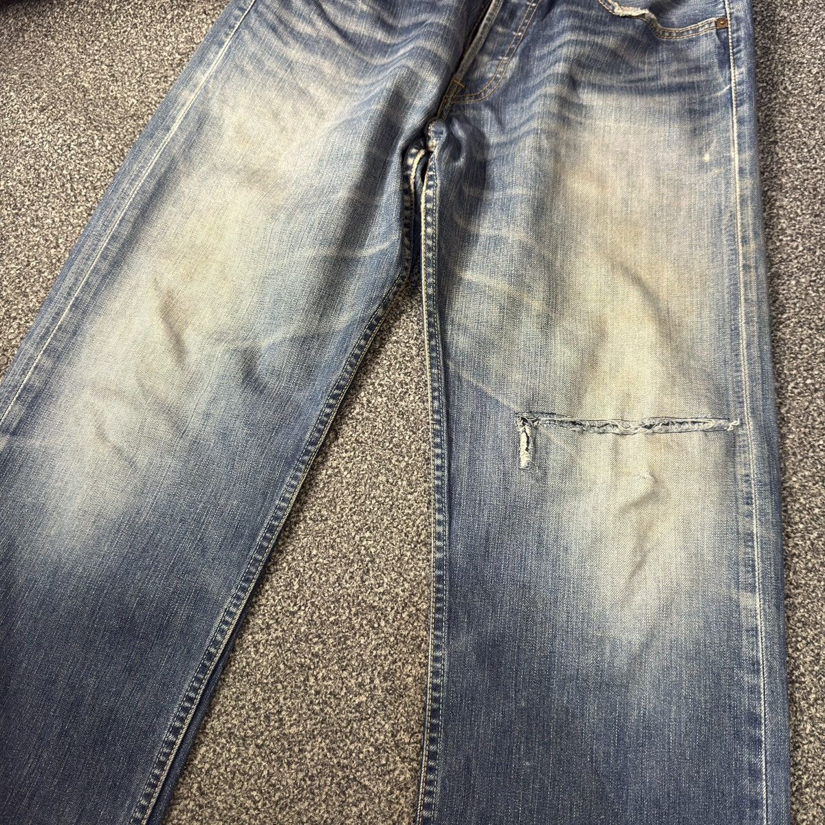 Levi's Vintage 2003 Levis 501 Distressed Faded Denim W32 Size US 32 / EU 48 - 4 Thumbnail